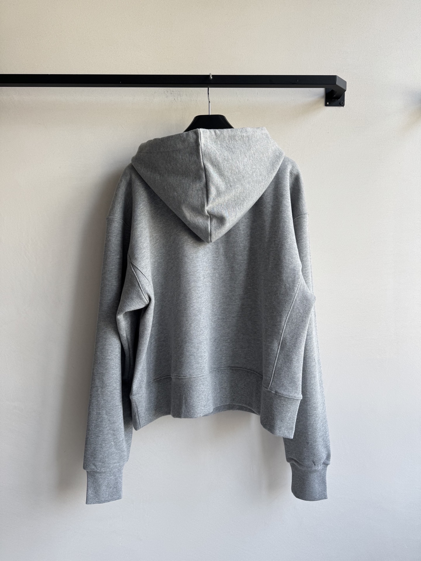 Celin*🆕新款休闲帽衫卫衣，ＳＭＬ.