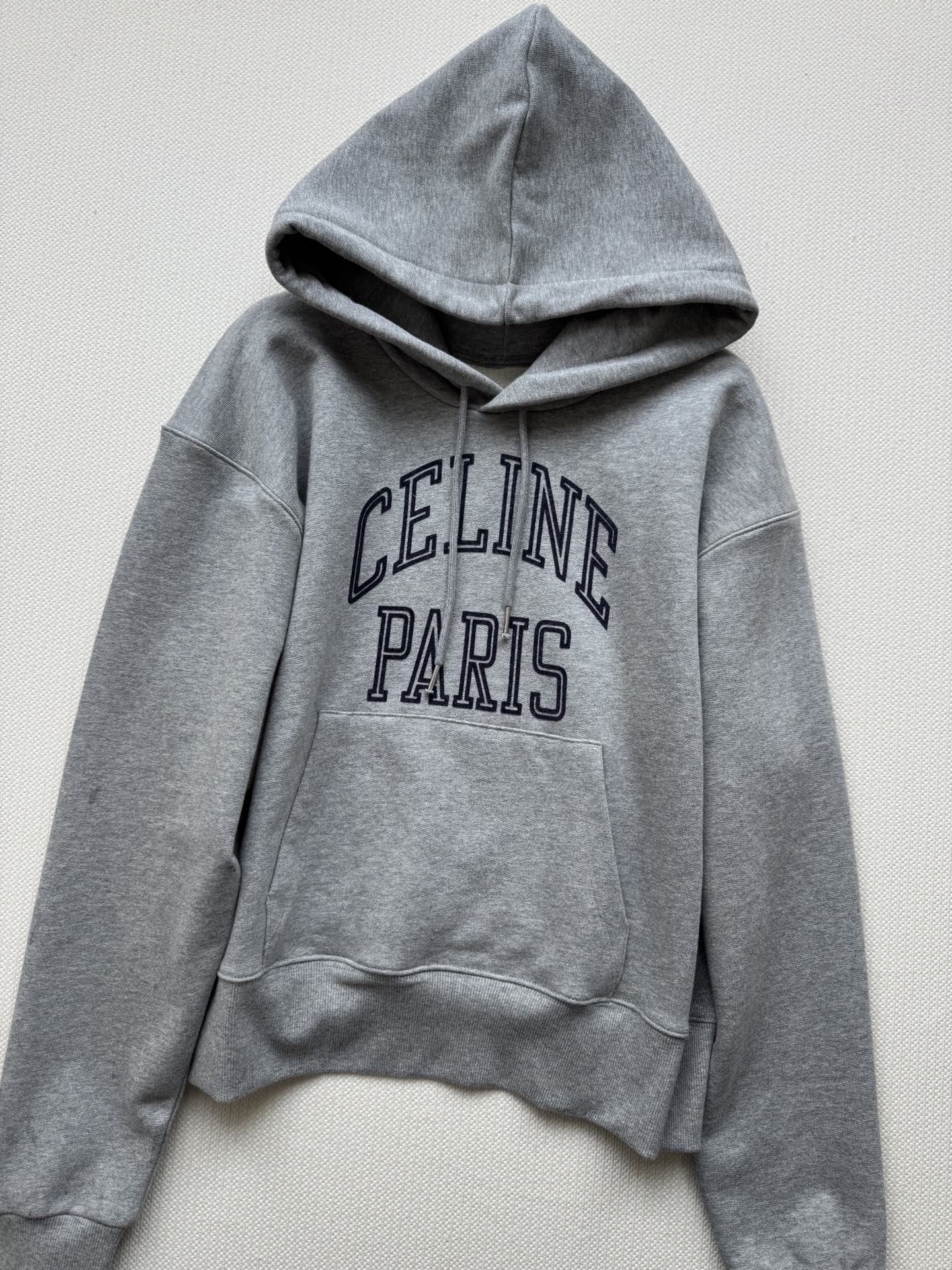 Celin*🆕新款休闲帽衫卫衣，ＳＭＬ.