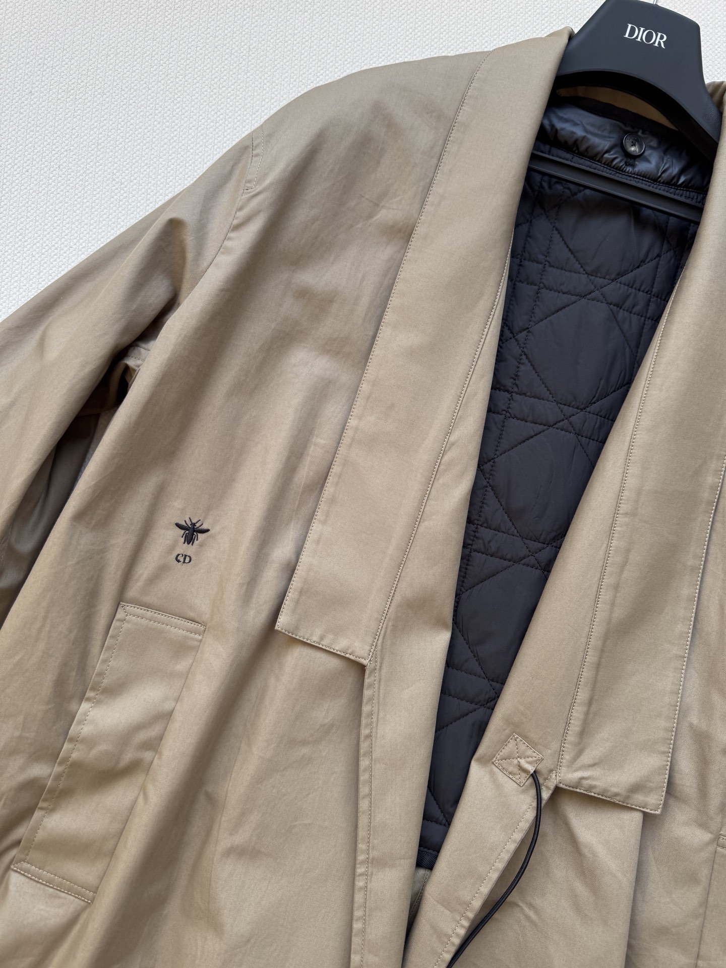 Dio*🆕新款两件套，长款风衣➕棉服马甲，可以拆开或者叠穿～美貌跟实用都兼得😍ＳＭＬ.