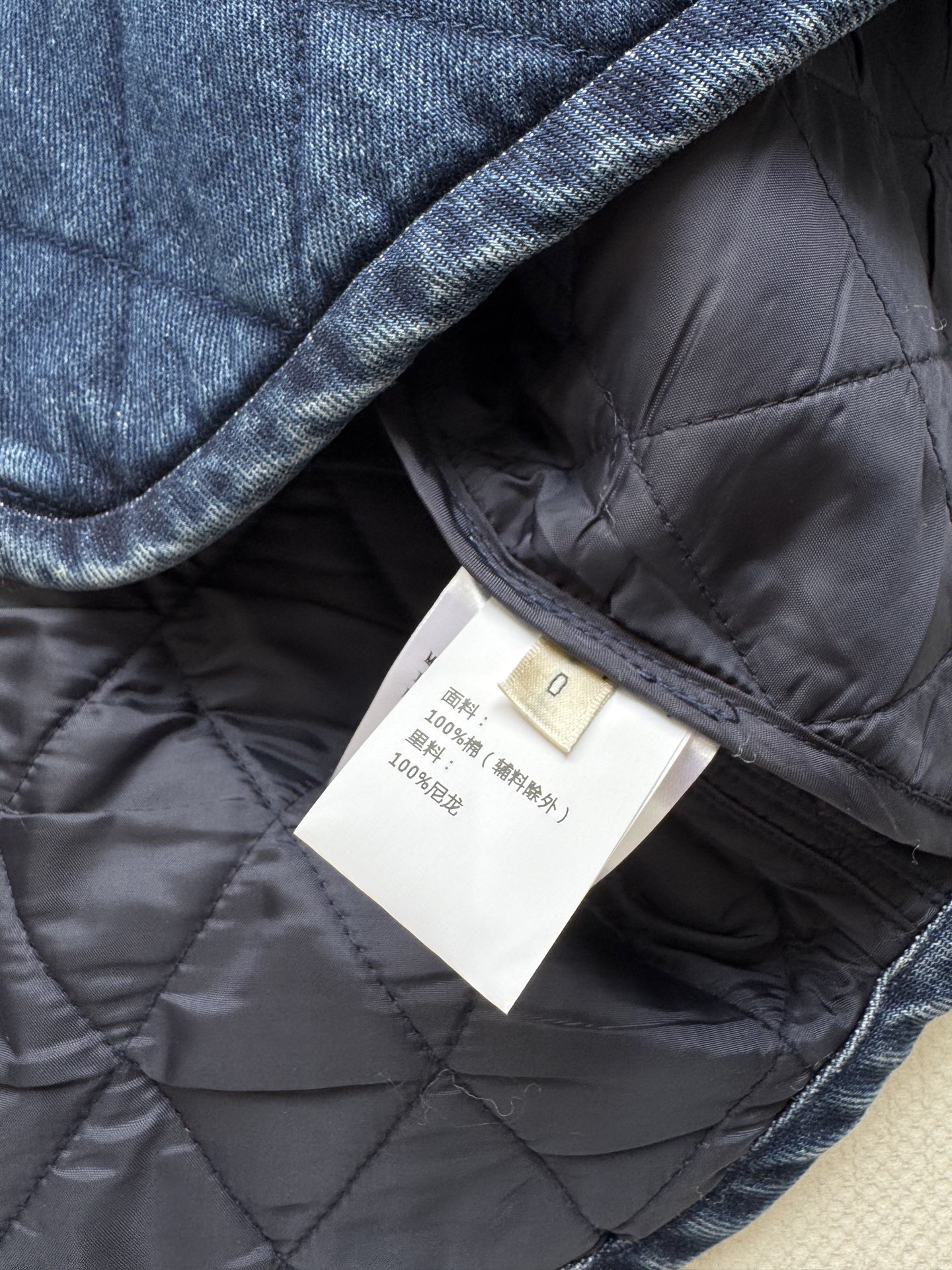 Blaze🆕新款，牛仔棉服马甲，克莱因蓝💙秋冬叠穿的季节来啦～超好看的一款ＳＭＬ.