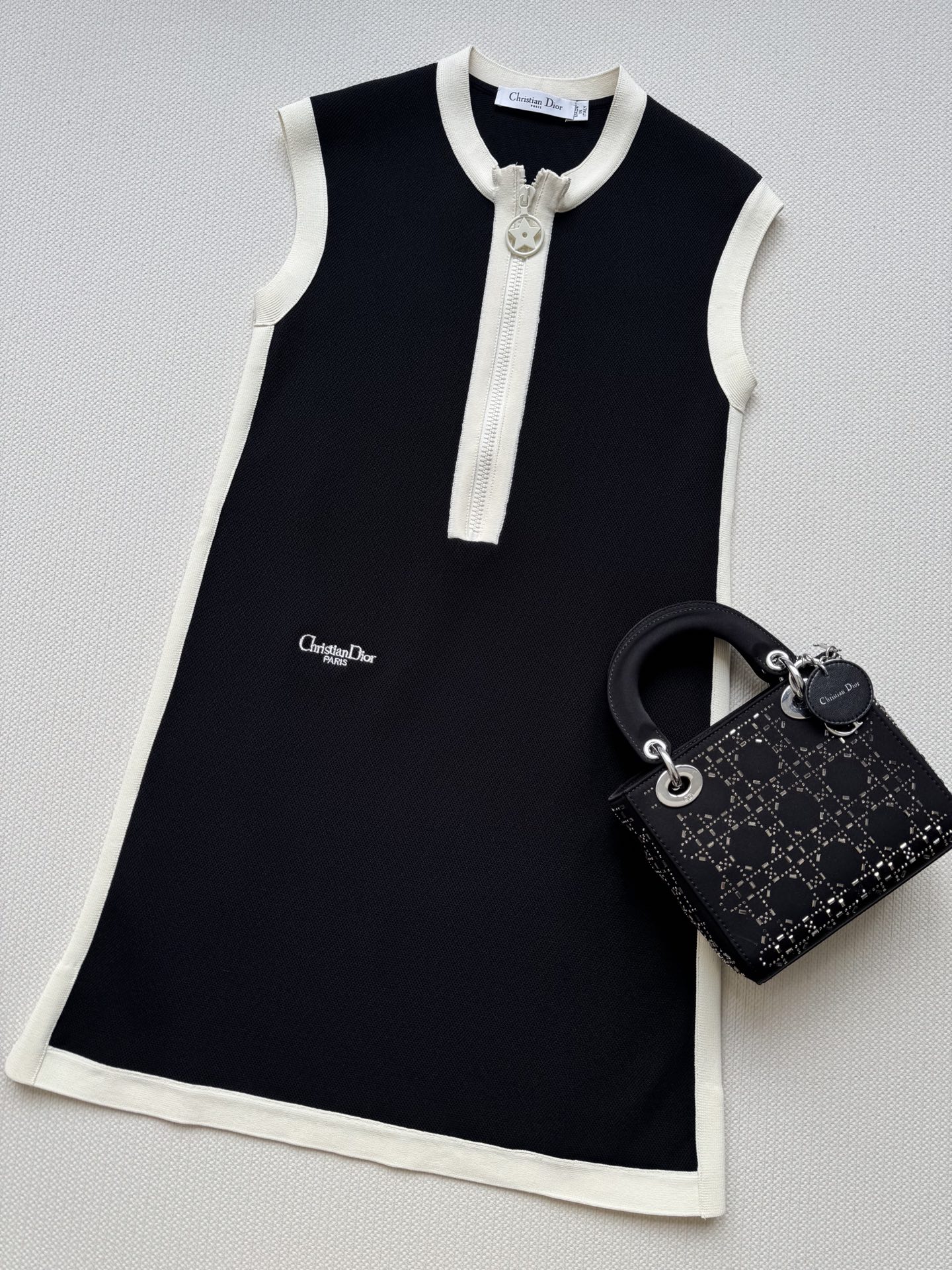 Dior Elegant Midi Dress: Timeless Style for Work or a Date 4 i1759556006416 7585 0 2