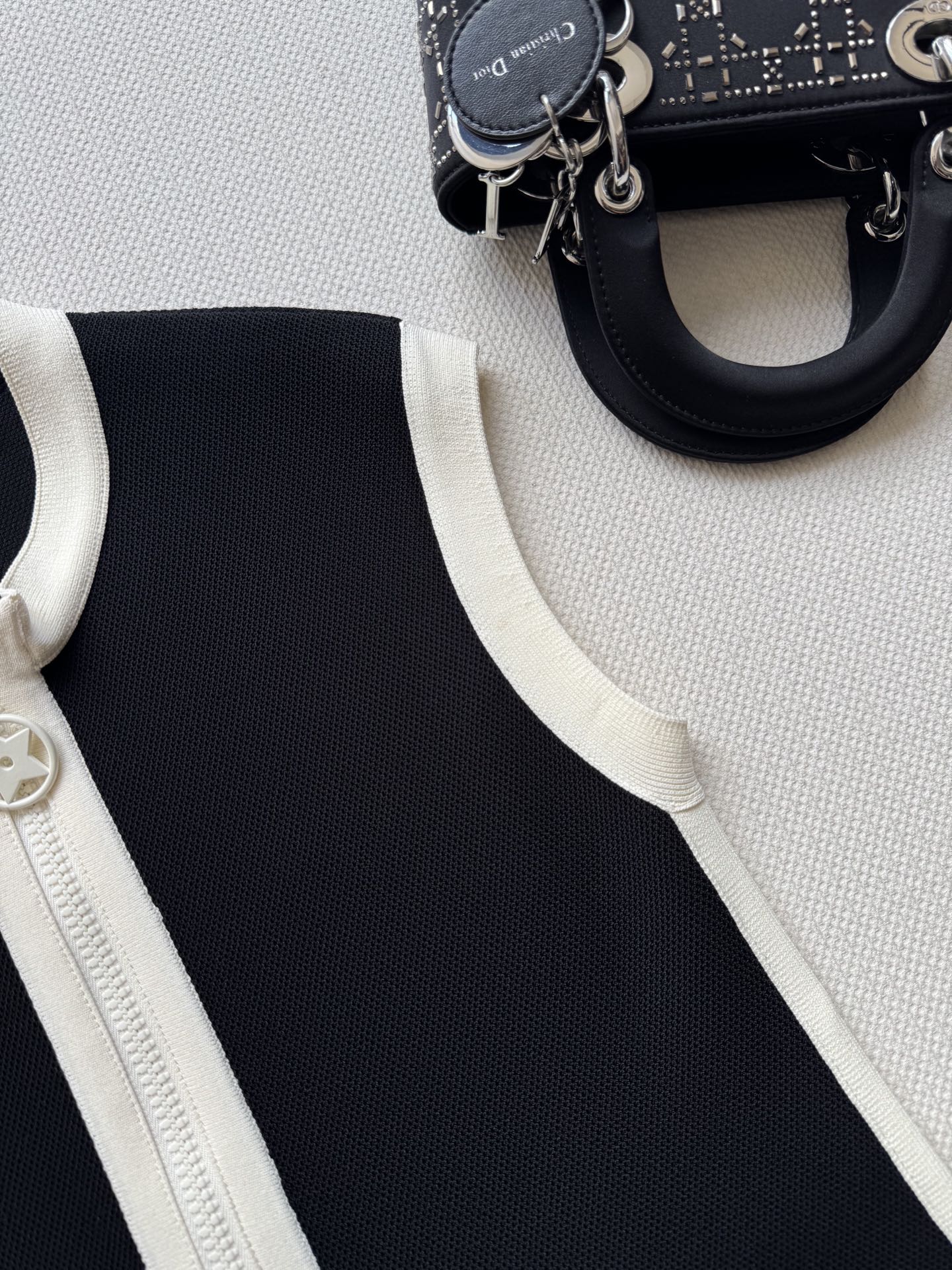Dior Elegant Midi Dress: Timeless Style for Work or a Date 7 i1759556009052 4576 0 5