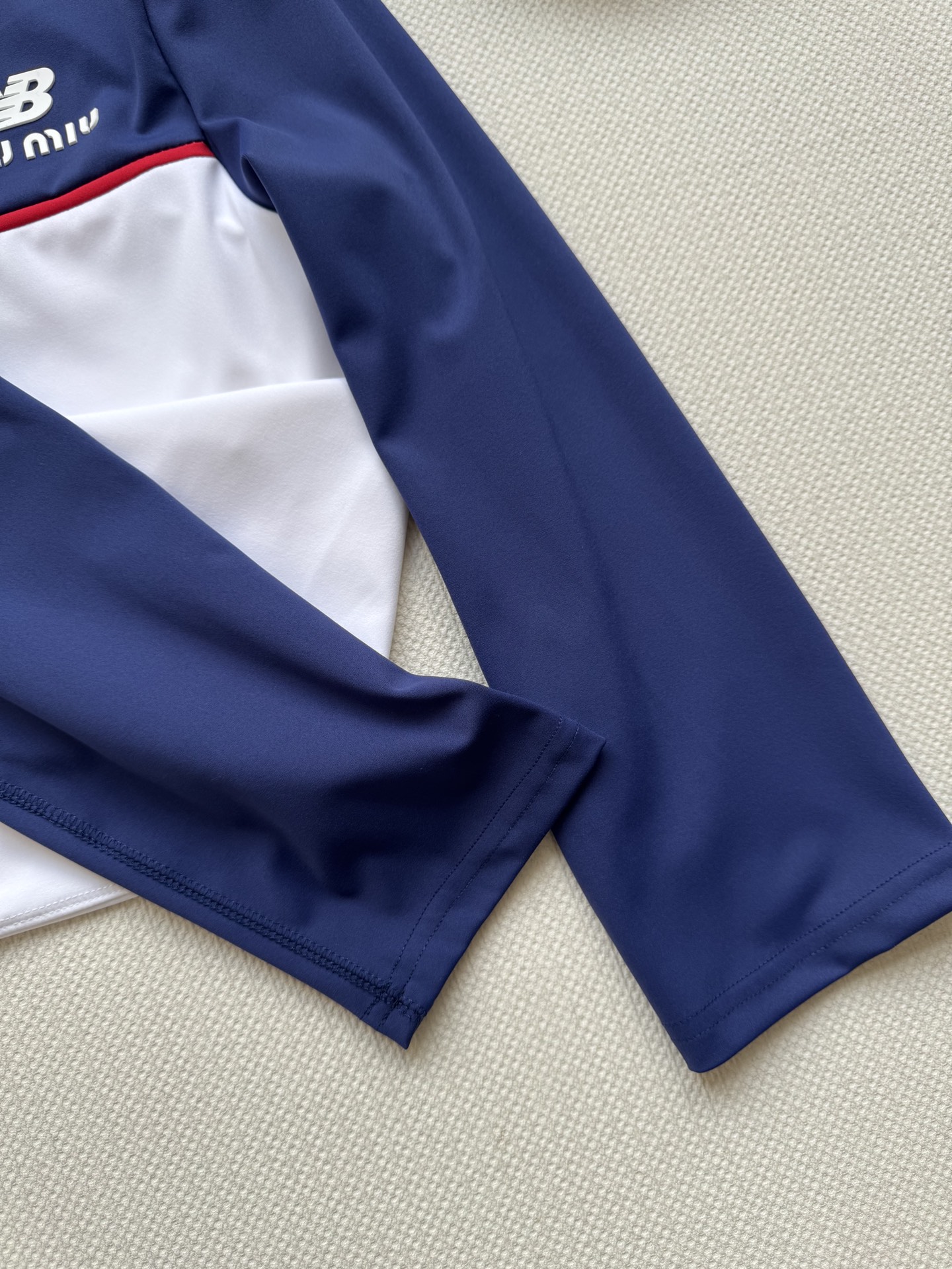 MiuMi*x New Balanc 联名🎾网球系列球服 原版开发 高版本出品| 简约又有活力计。高性能