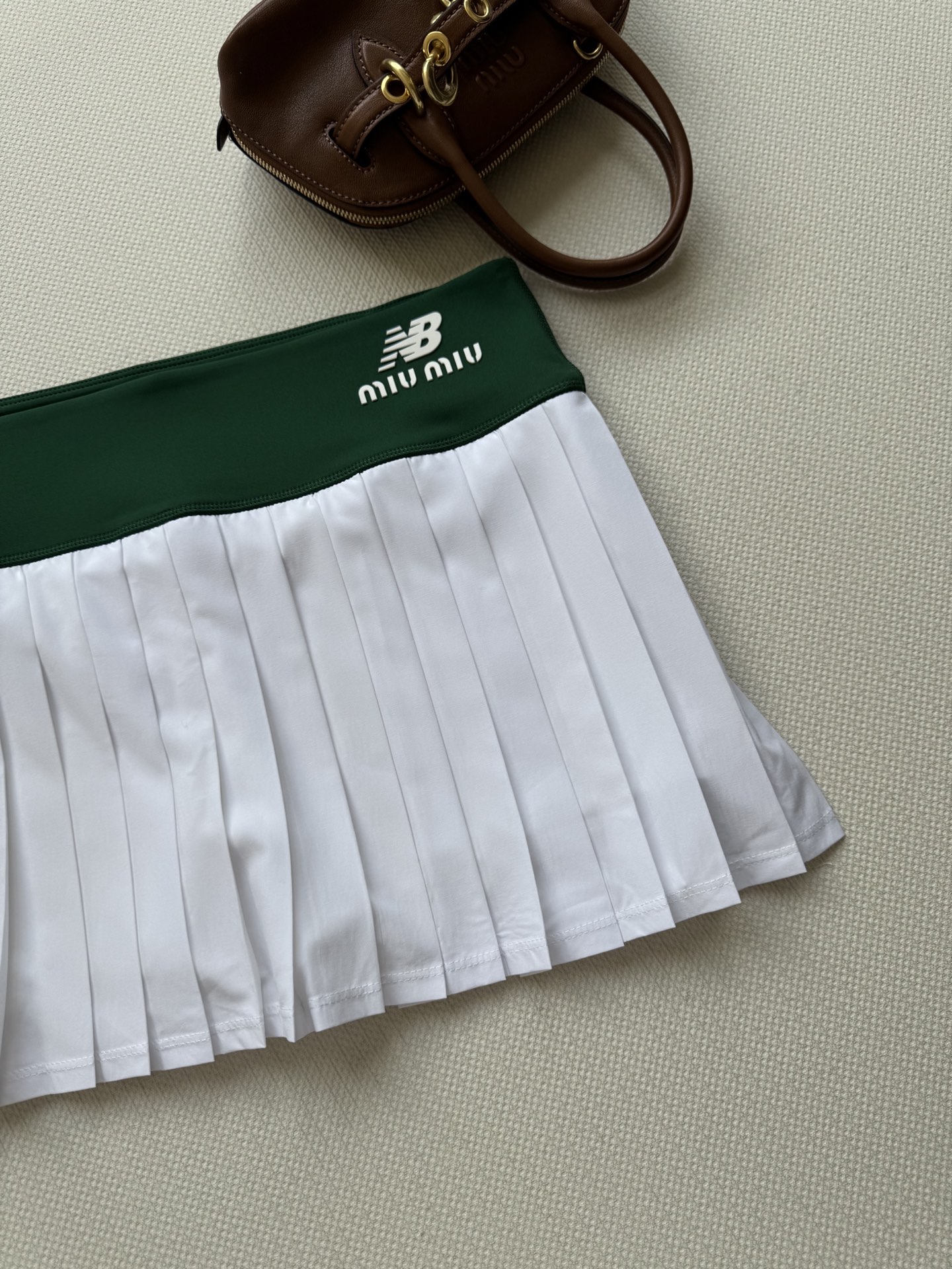 MiuMi*x New Balanc 联名🎾网球系列半裙 原版开发 高版本出品| 简约又有活力计。高性能