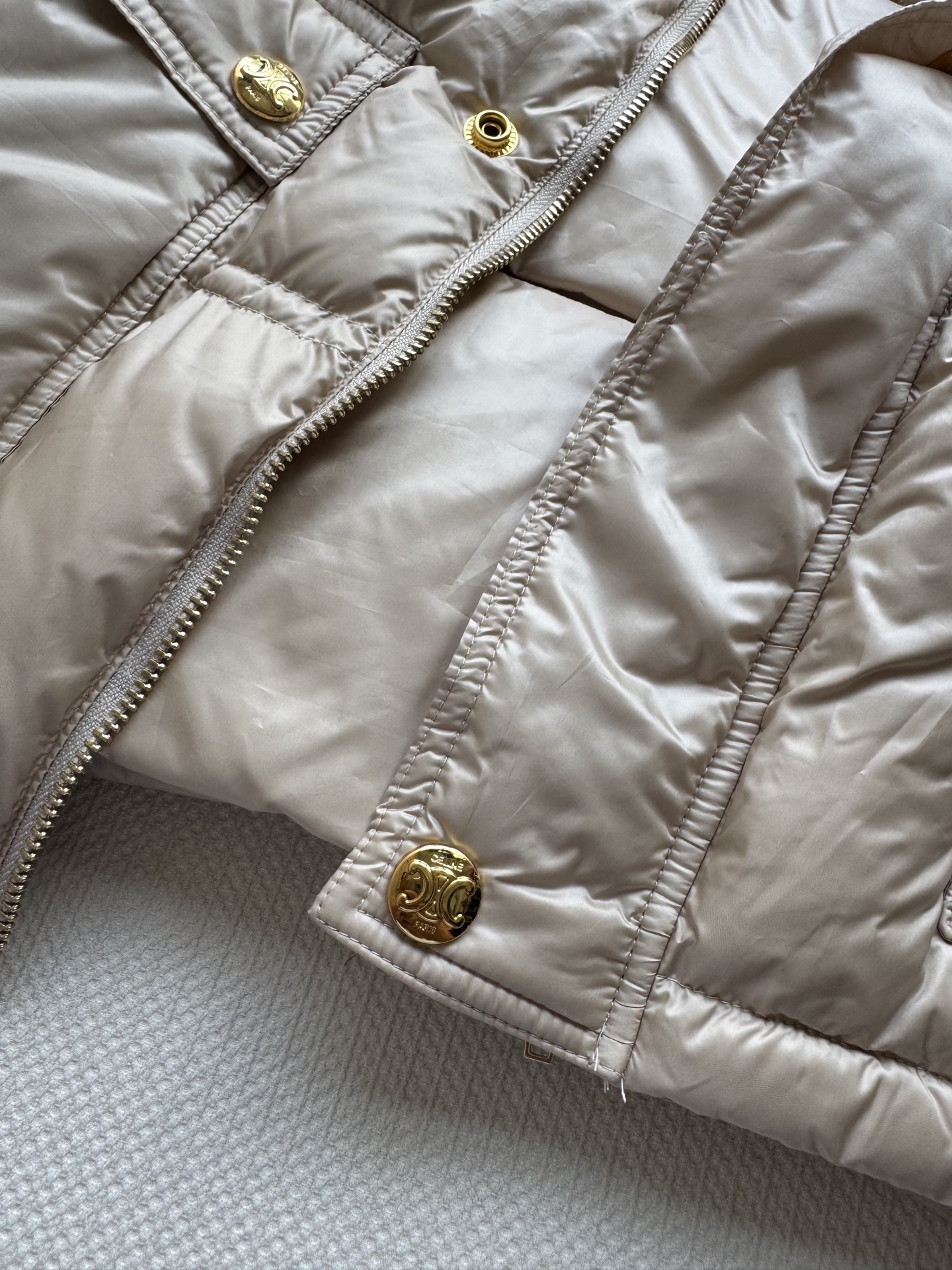 Celin* 🆕25FW秋冬新款 撞色针织领羽绒外套丨⚠原版开发 高版出品！羽绒面料，质感高级且低调内敛