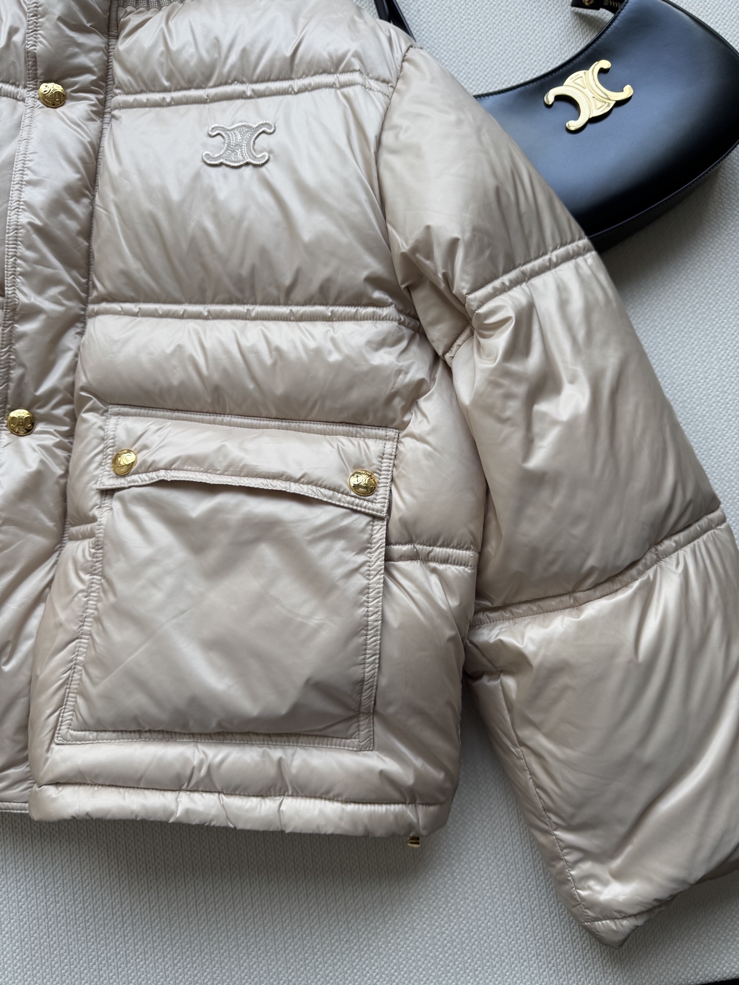 Celin* 🆕25FW秋冬新款 撞色针织领羽绒外套丨⚠原版开发 高版出品！羽绒面料，质感高级且低调内敛