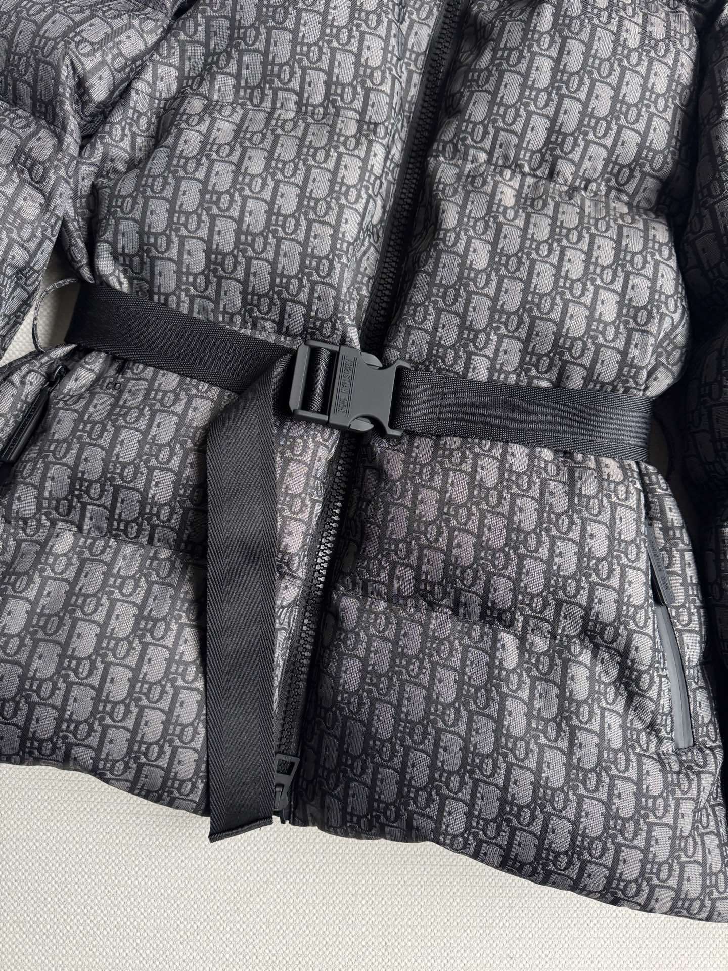 Dio*25秋冬新品！每年必爆的经典款 本季必入代购爆款！立体夹克羽绒棉面包服！原版定制高密度科技塔夫绸