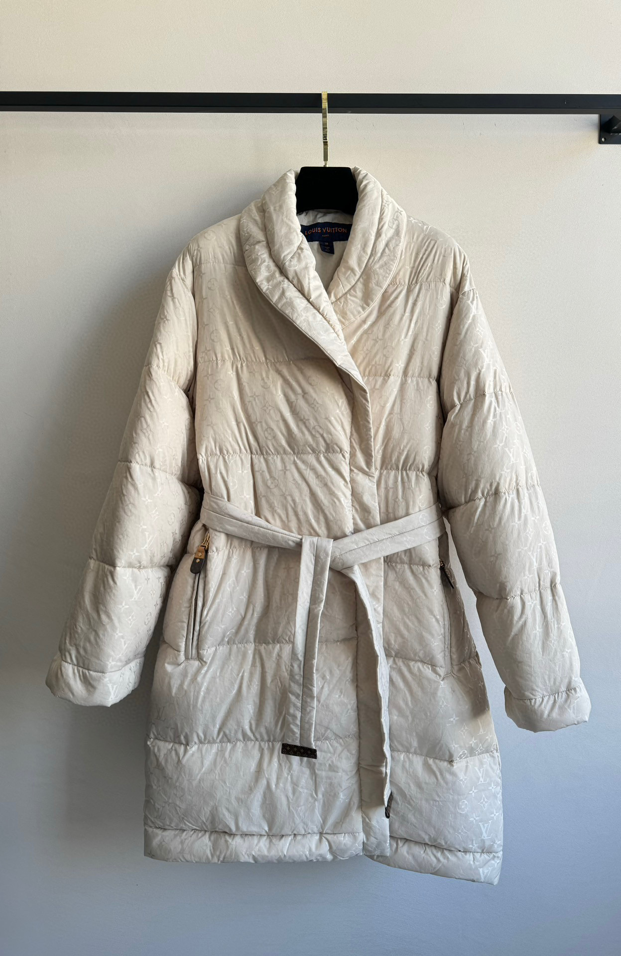 Louis Vuitto*🆕提花长款羽绒服 很保暖的一款羽绒服低调又高级经典造型 一整件定位印花Mono