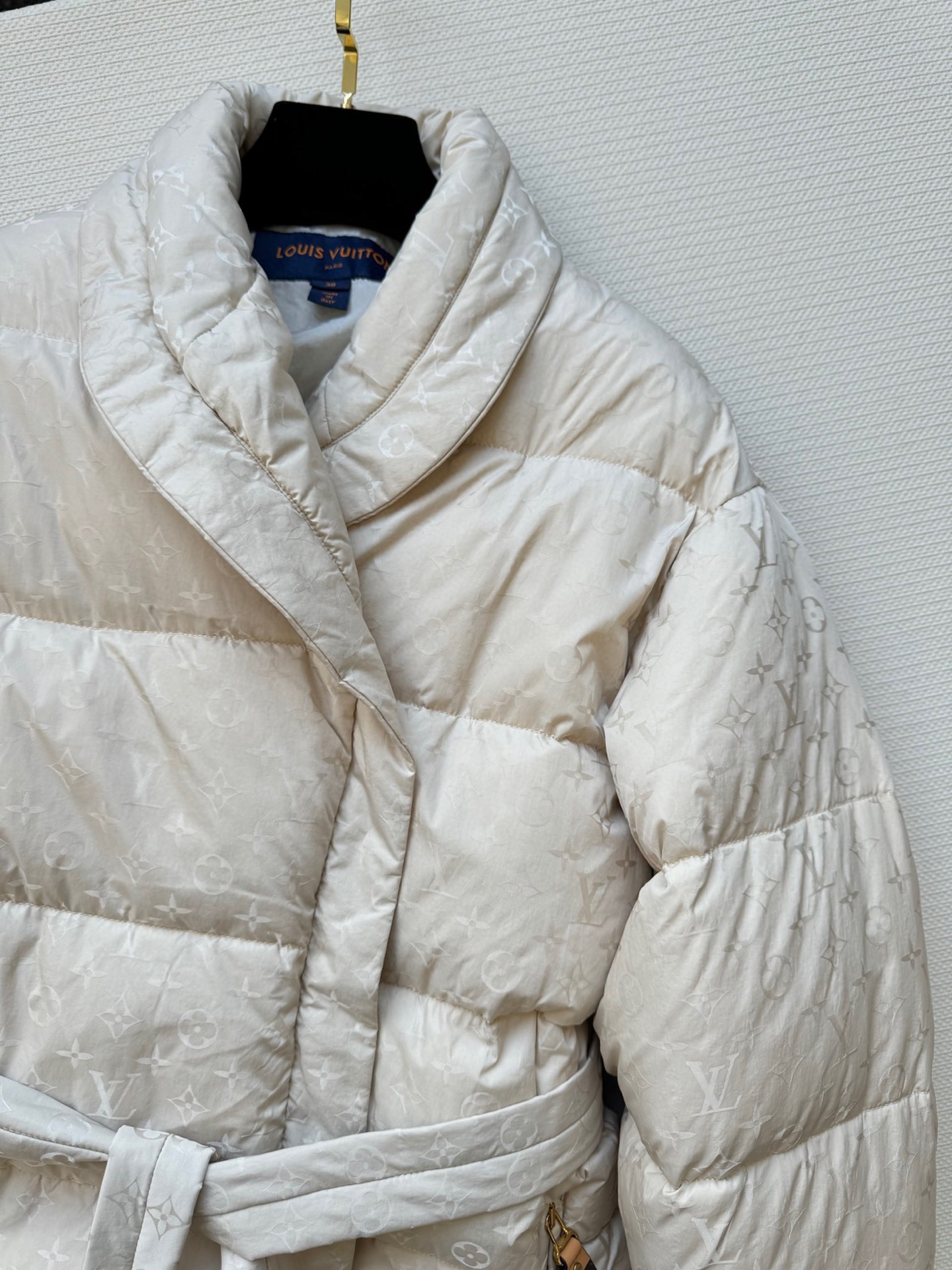 Louis Vuitto*🆕提花长款羽绒服 很保暖的一款羽绒服低调又高级经典造型 一整件定位印花Mono