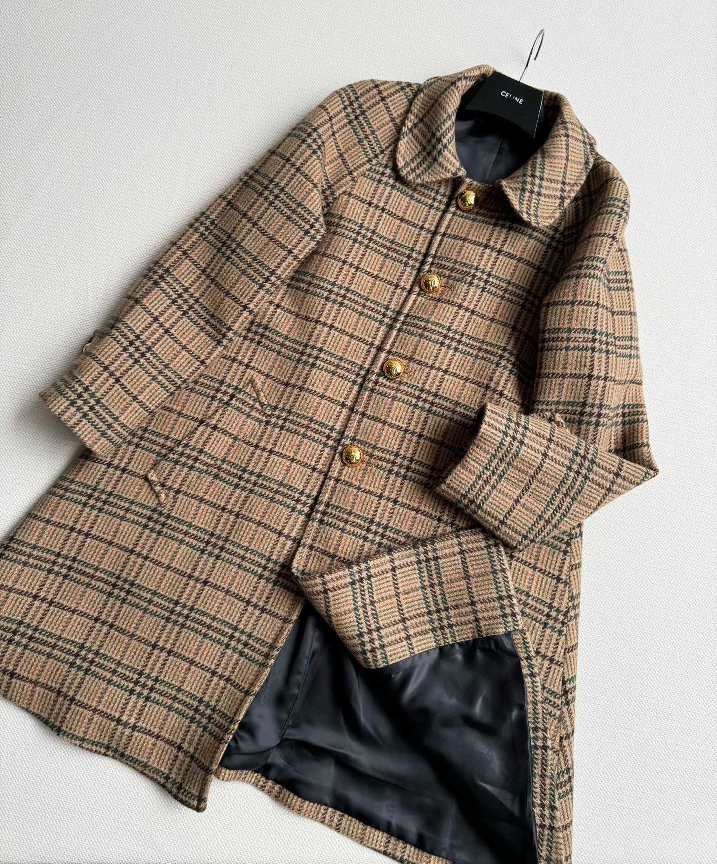 Celin*🆕新款，YB开发复古格子外套，对格羊毛大衣，可盐可甜的一款👏出货啦！！！.