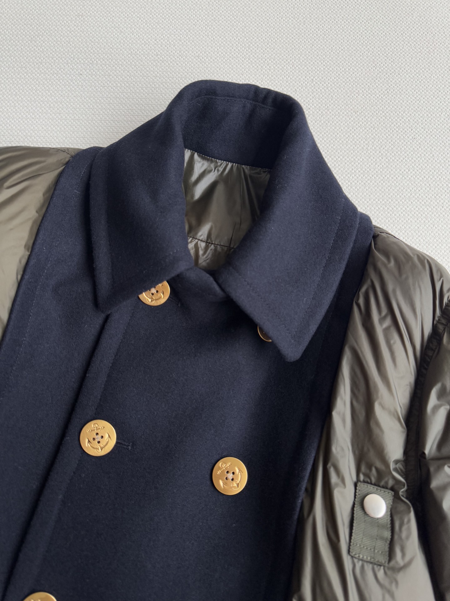 Sacai🆕25秋冬最新外套，双排扣羊毛昵子拼接外套，超级好看宽松版型飞行服，现货SML.