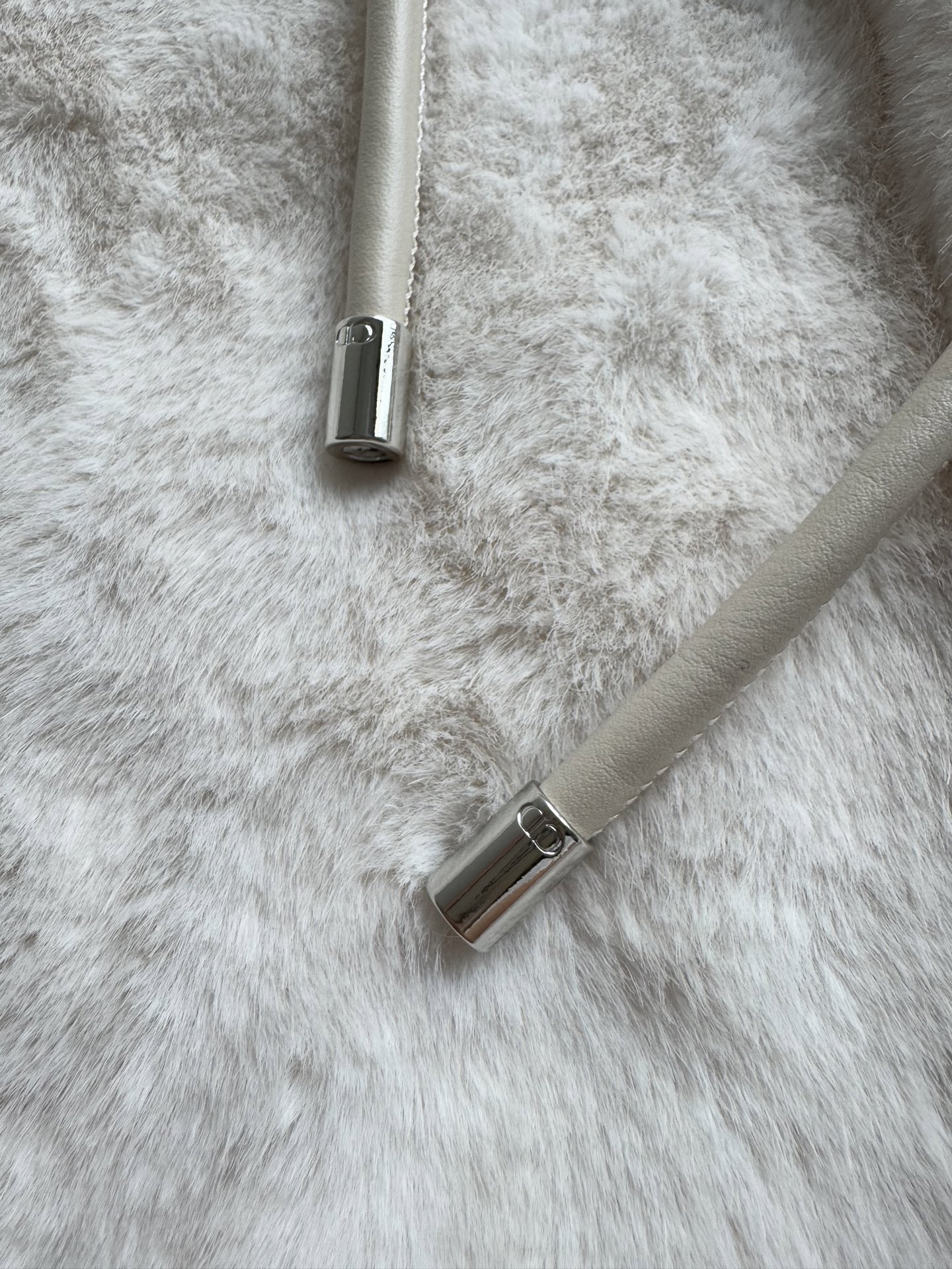 Dior Mink Fur Coat with Leather Drawstring Hooded Jacket - Luxurious & Cozy 6 i1762320580051 6668 0 6