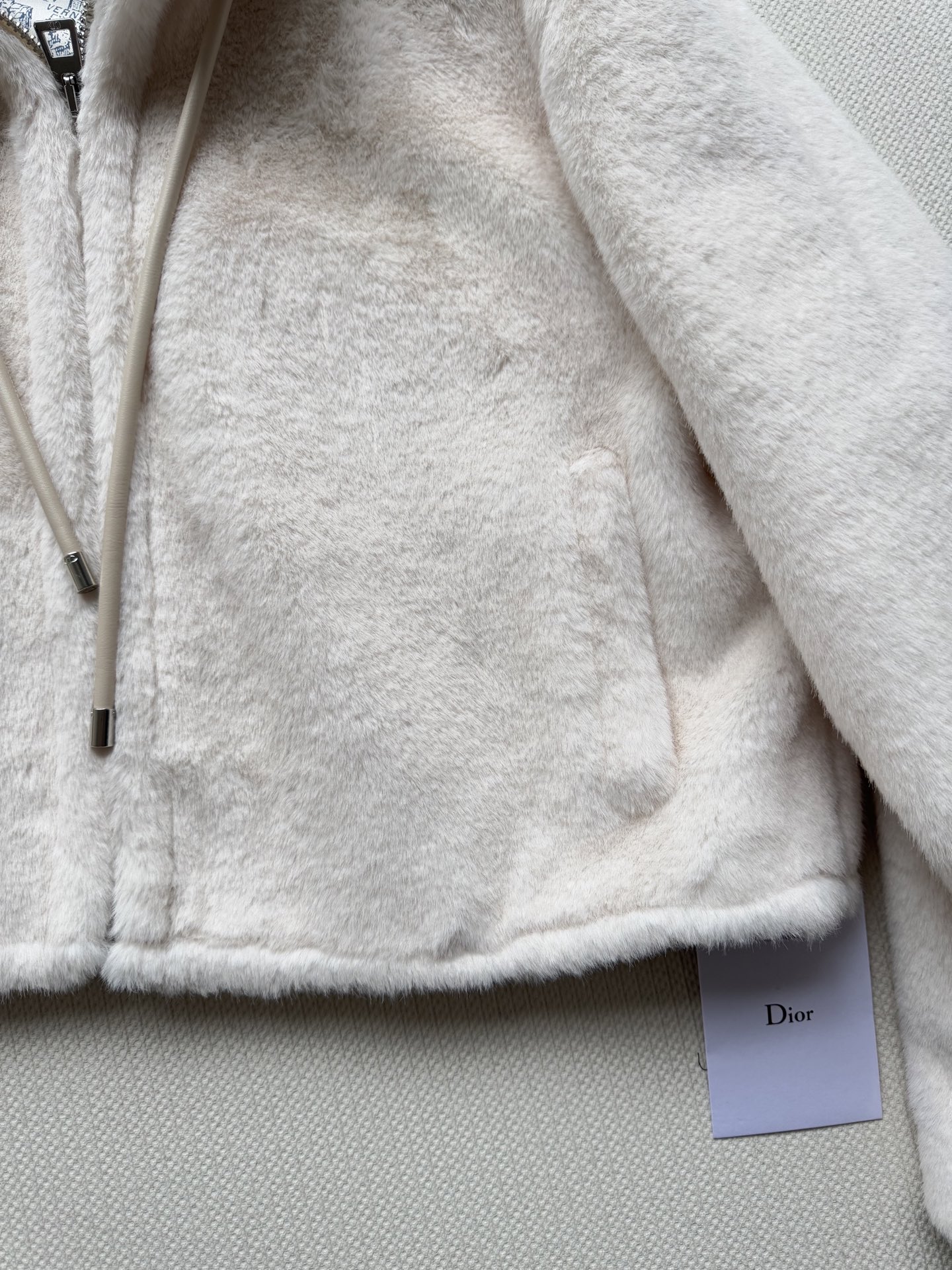 Dior Mink Fur Coat with Leather Drawstring Hooded Jacket - Luxurious & Cozy 7 i1762320580145 766 0 5