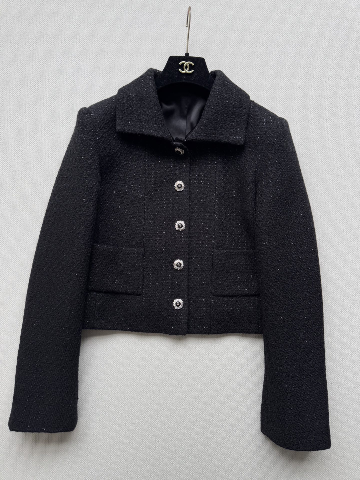 Elegant Chanel-Style Tweed Jacket - Versatile & Chic Outerwear for Women 4 i1762322819070 8874 0 2