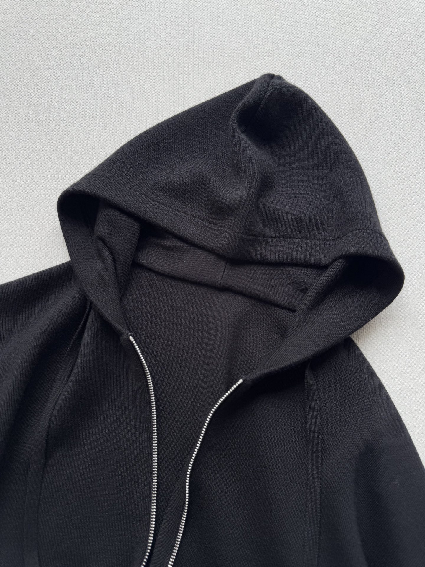 Loew*🆕新款拉链开衫，羊毛面料拼接真皮口袋ＳＭＬ.