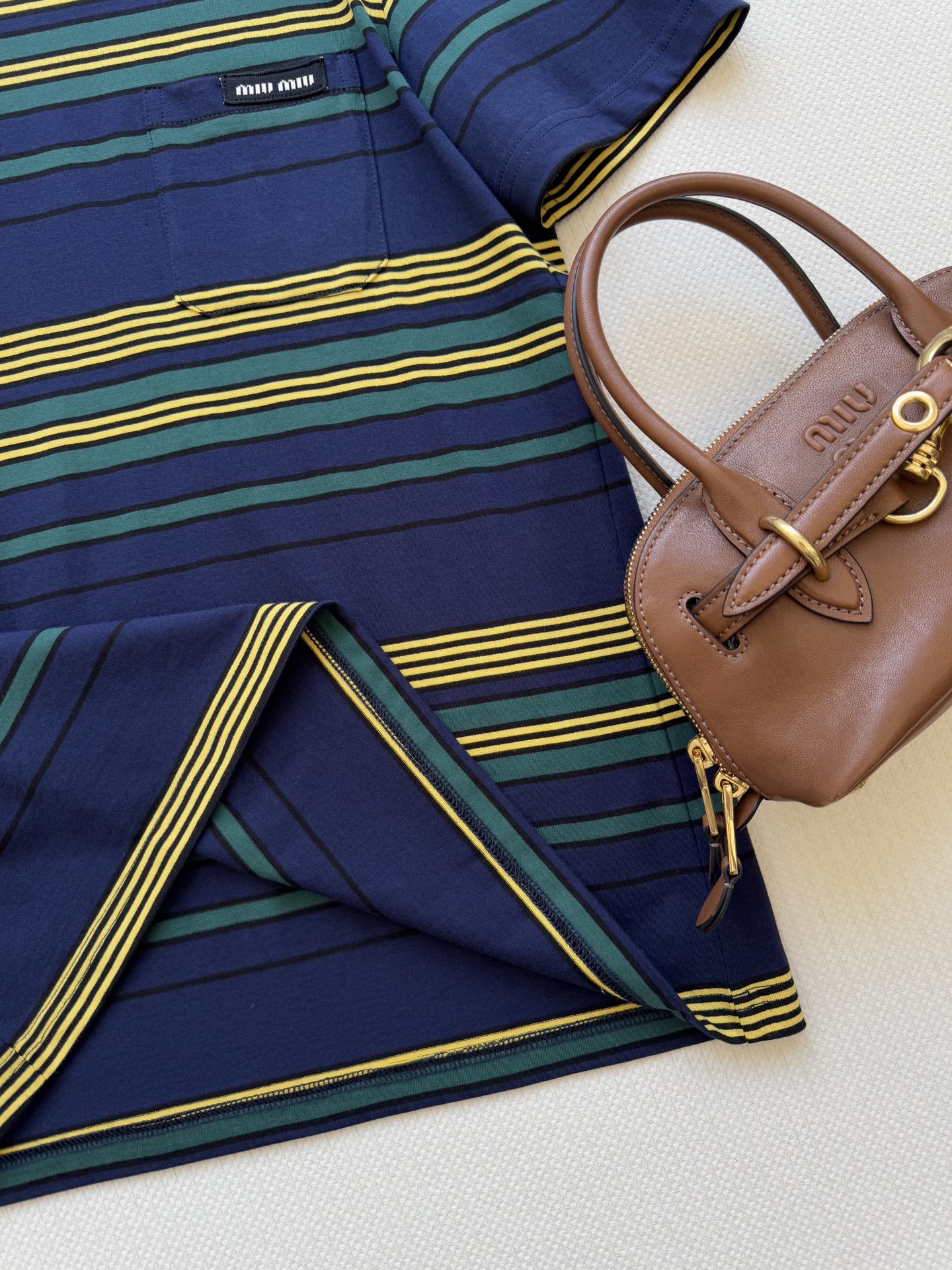 Miu Mi* 🆕26SS早春新款 学院风条纹圆领短袖T恤丨⚠原版开发！高版出品！基础圆领+短袖的版型适