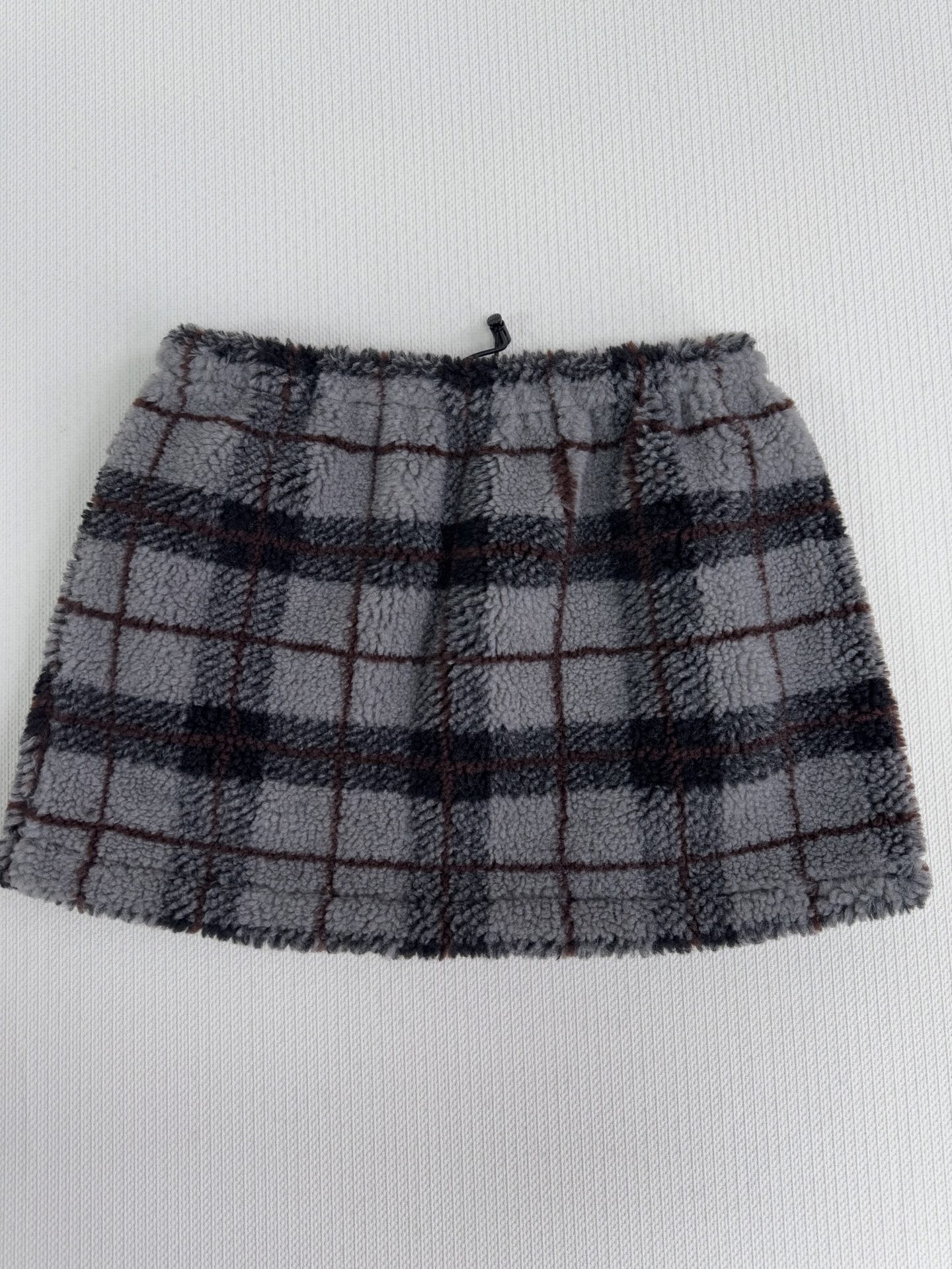 MiuMi* 25Fw秋冬新款 学院风摇粒绒格纹半裙丨⚠真羊羔毛绒原版开发！高版出品！高密度羊毛粒绒面料