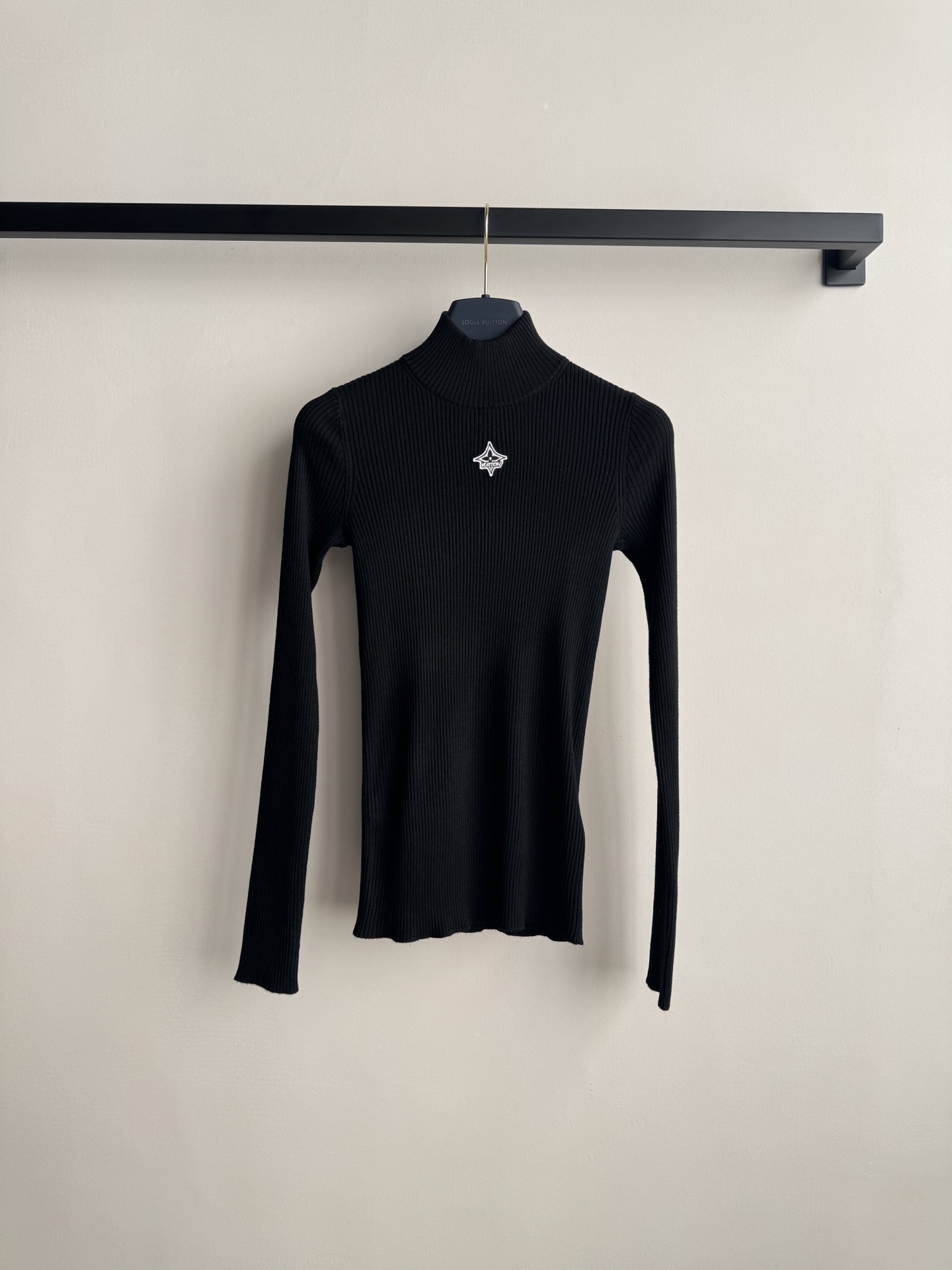 Louis Vuitton Black Wool Knit Top: Luxurious & Practical | Winter Collection