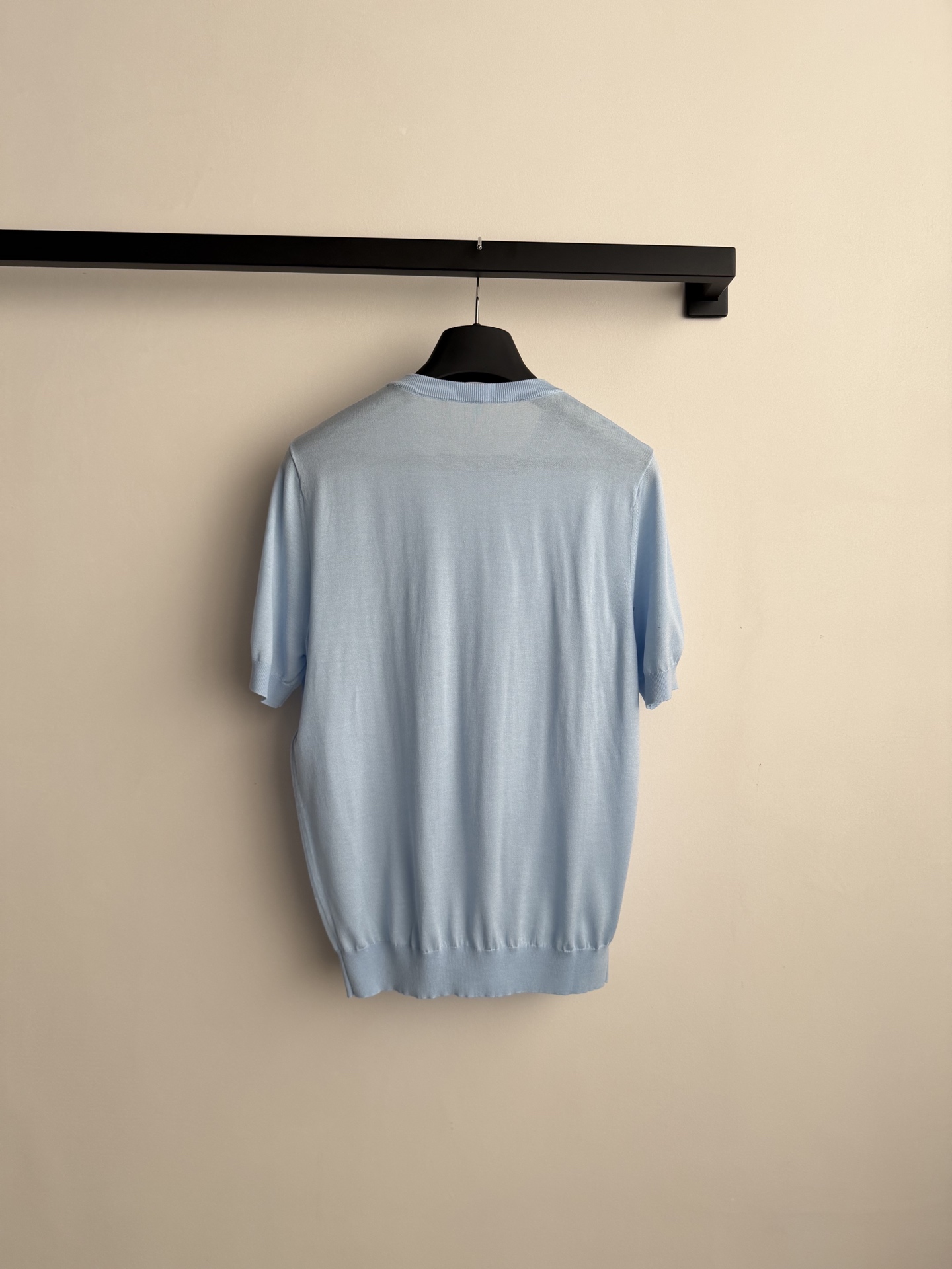 Dio*🆕26SS系列女士圆领短袖针织衫，浅蓝色调+蝴蝶结设计，甜美又优雅✨。高品质针织面料，柔软亲肤，