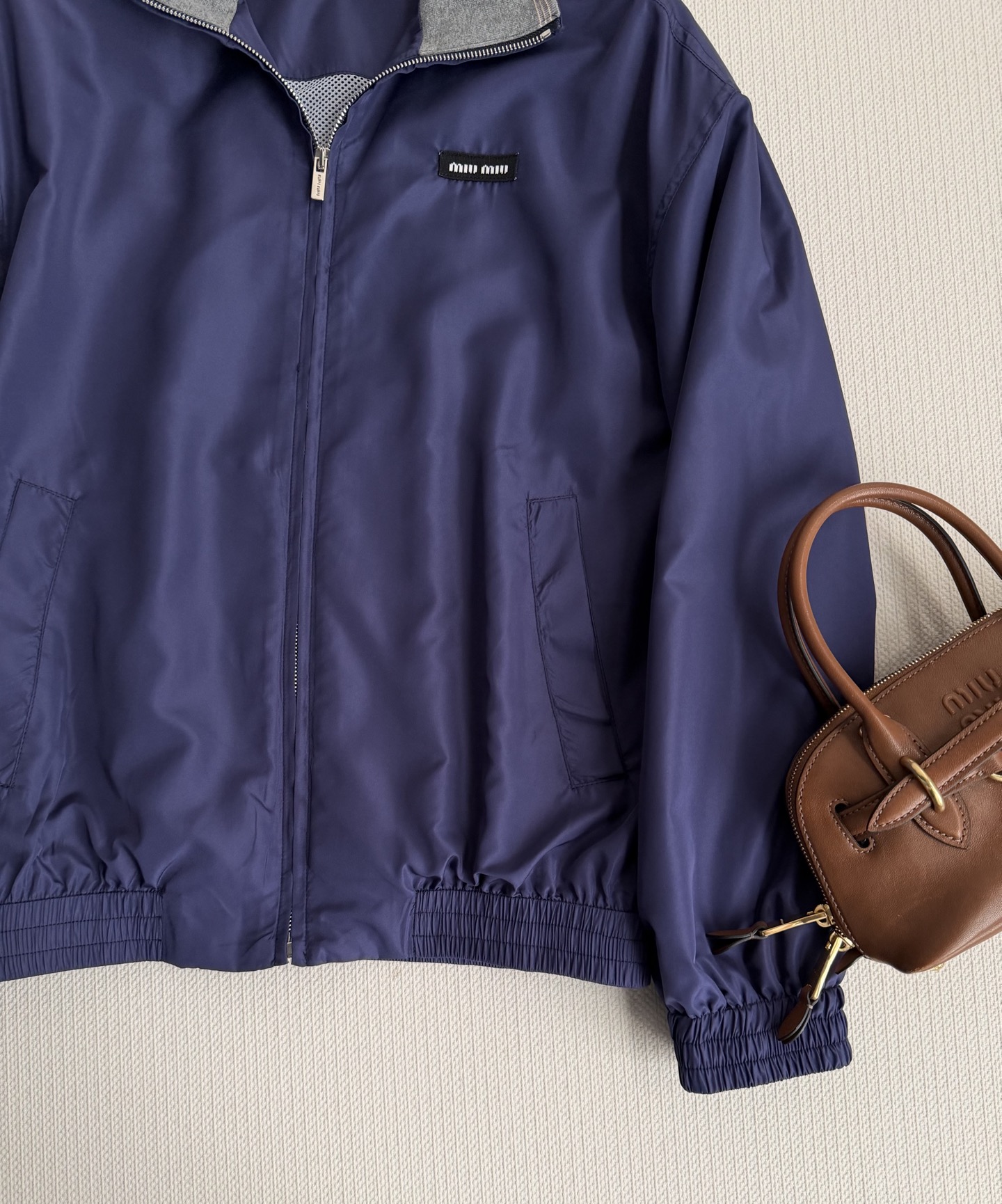 MiuMi*🆕26FW早春🎾系列 撞色拼领夹克外套 原版开发 高版本出品 这个系列太吸睛了～撞色防风外套