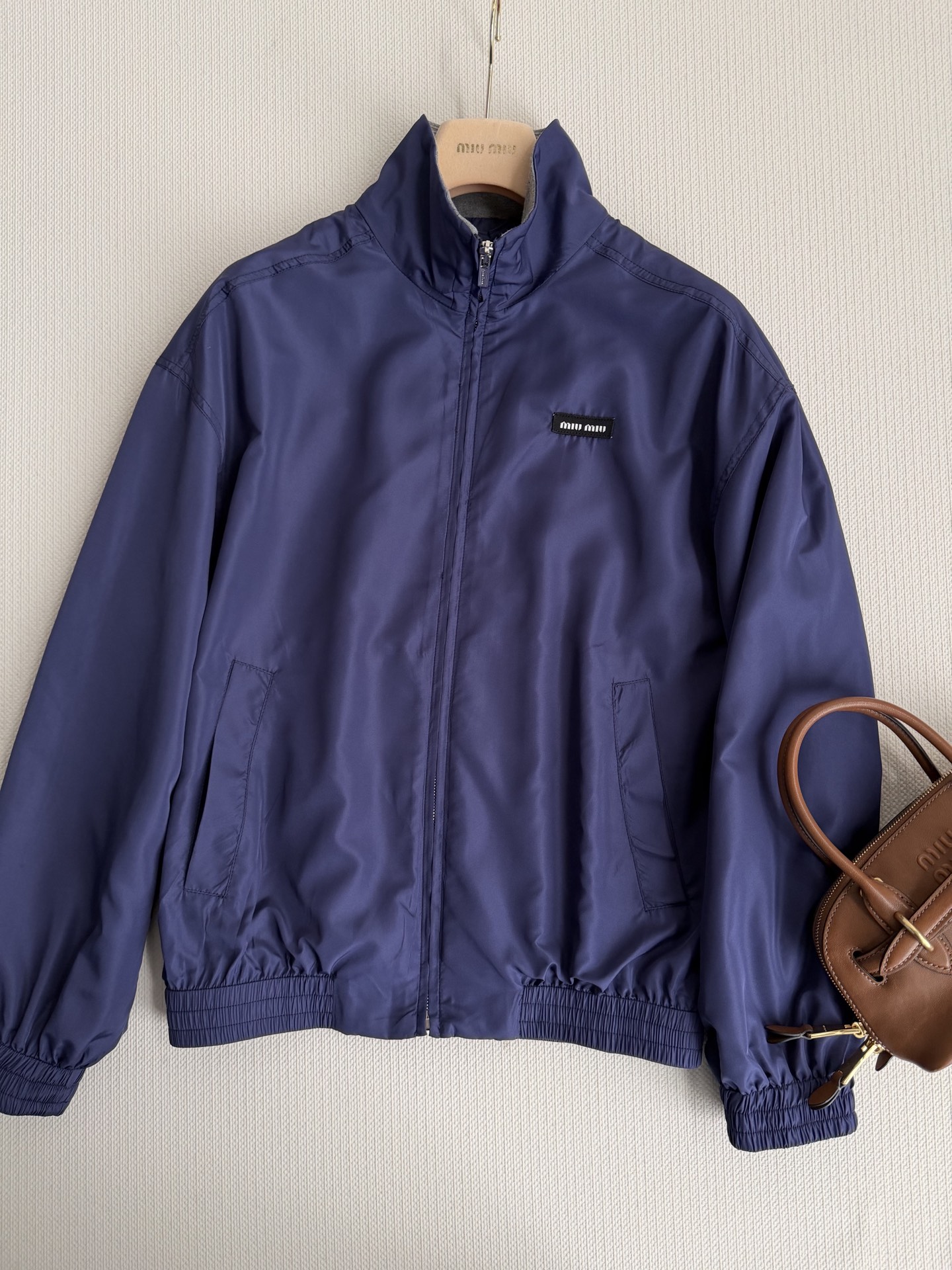 MiuMi*🆕26FW早春🎾系列 撞色拼领夹克外套 原版开发 高版本出品 这个系列太吸睛了～撞色防风外套