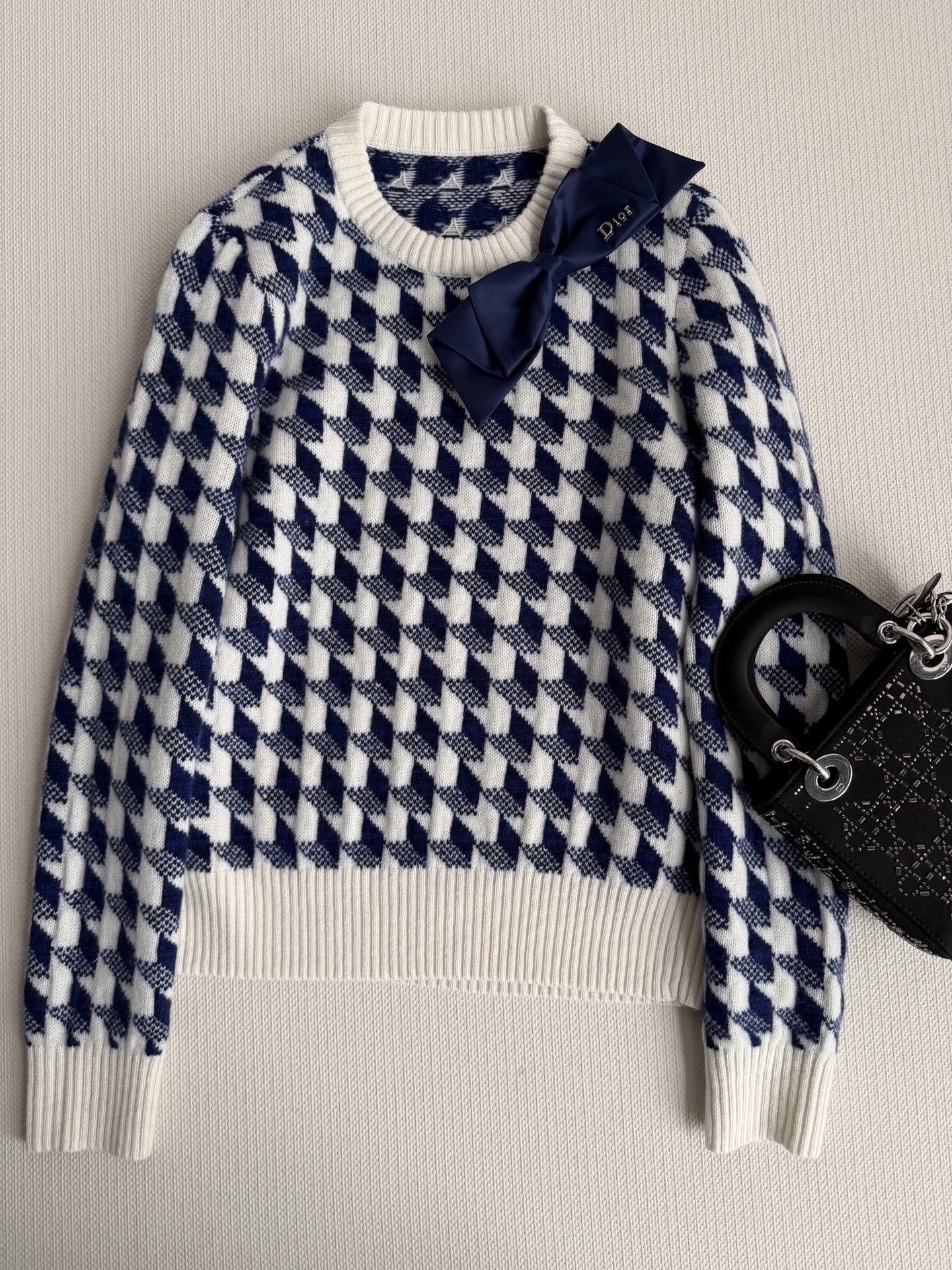 Dio*🆕26Ss早春新款 蝴蝶结千鸟格羊毛针织毛衣丨⚠独家开发！顶级高版出品！以经典蓝白千鸟格纹为基底