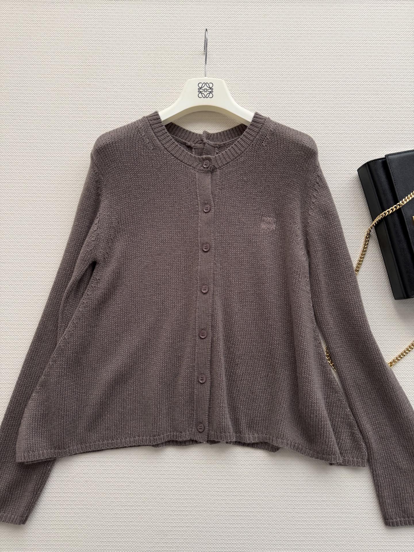 Loew*🆕26Ss早春新款 顶级版本 羊绒针织开衫丨⚠独家开发！顶级高版出品！精选珍稀山羊绒面料，经由