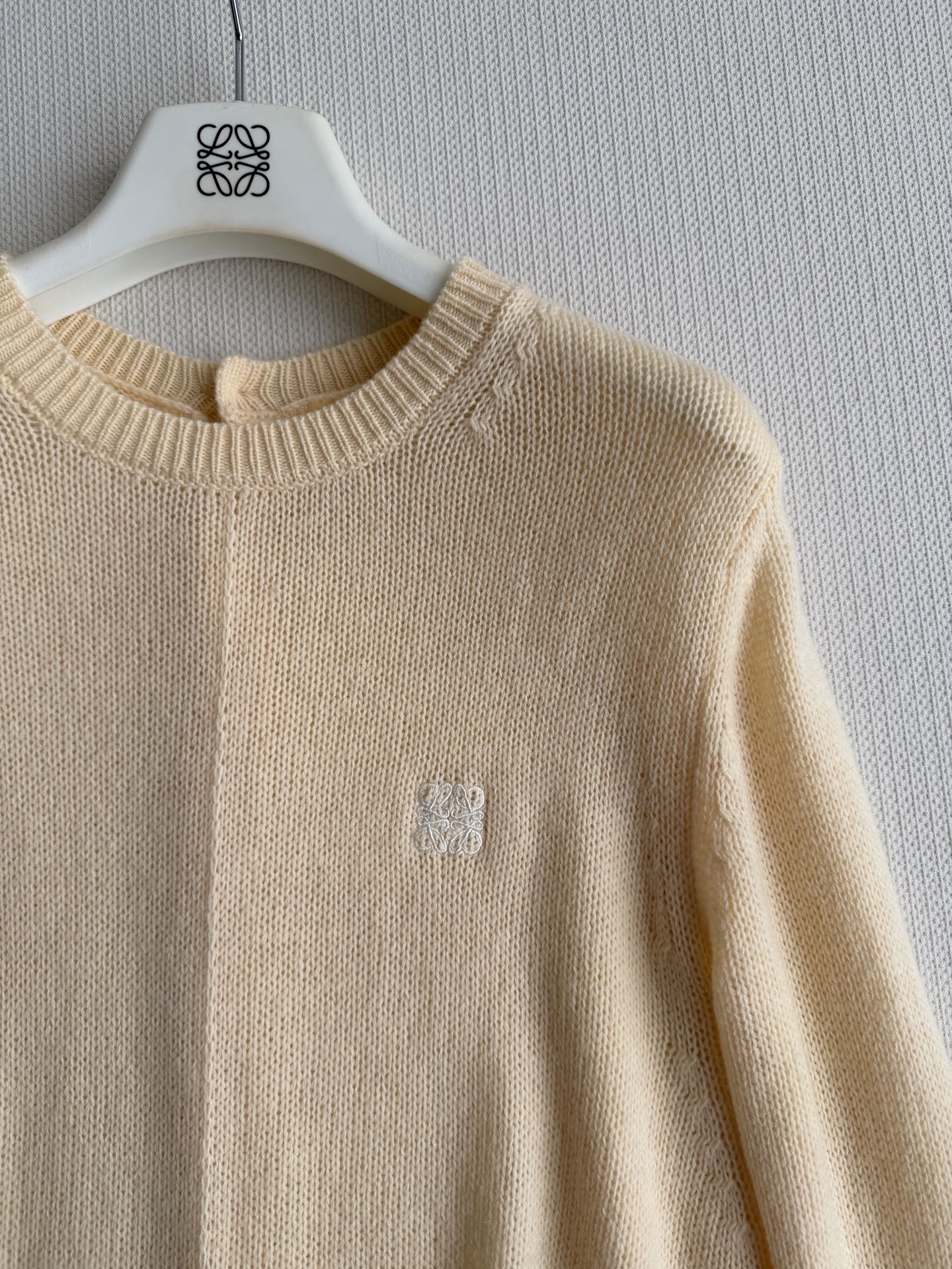 Loew*🆕26Ss早春新款 顶级版本 羊绒针织开衫丨⚠独家开发！顶级高版出品！精选珍稀山羊绒面料，经由