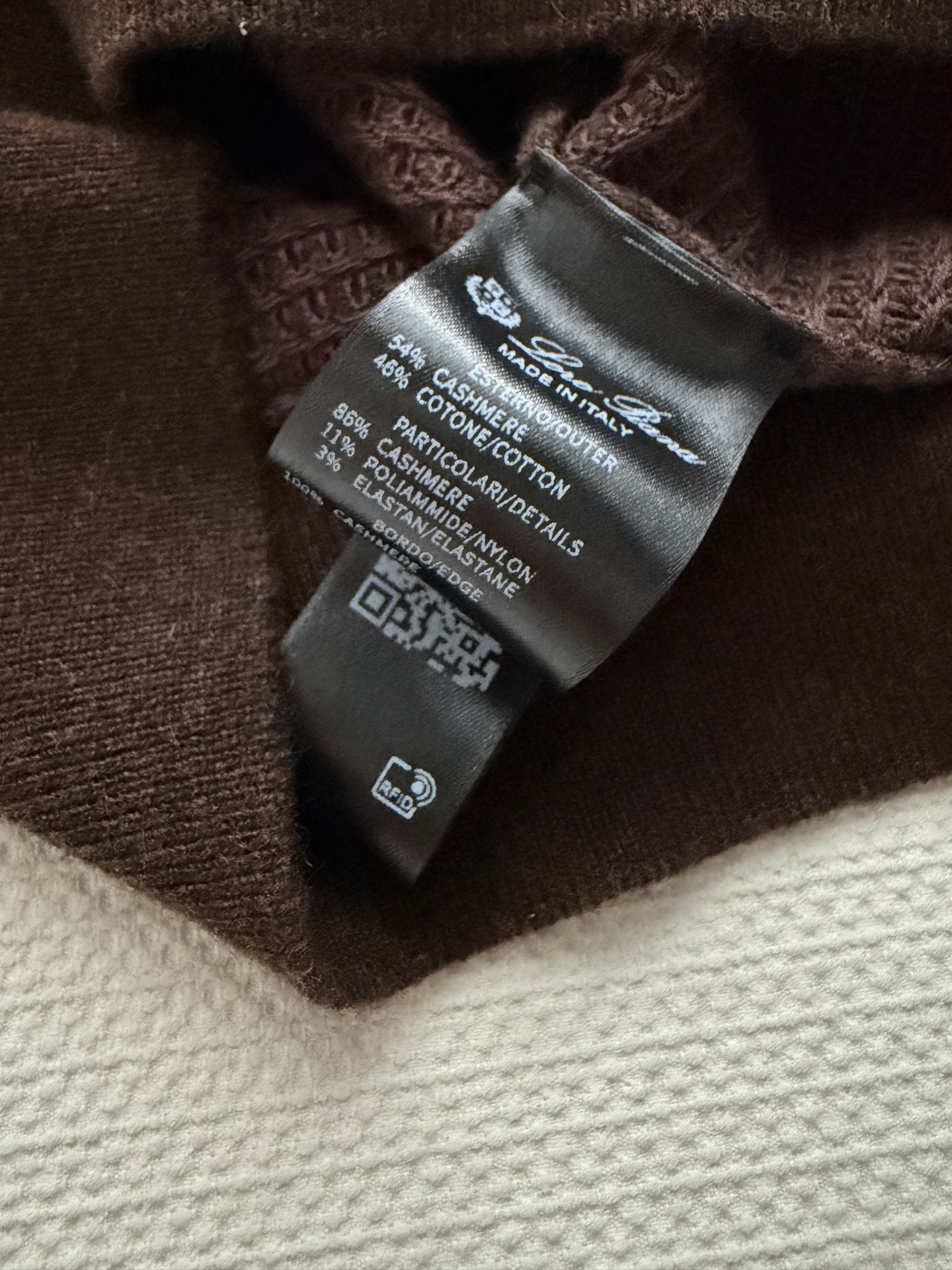 Loro Pian*🆕华夫格羊绒短袖，54%羊绒+46%棉混纺，触感柔软亲肤，保暖又透气。浅驼杂色低调高