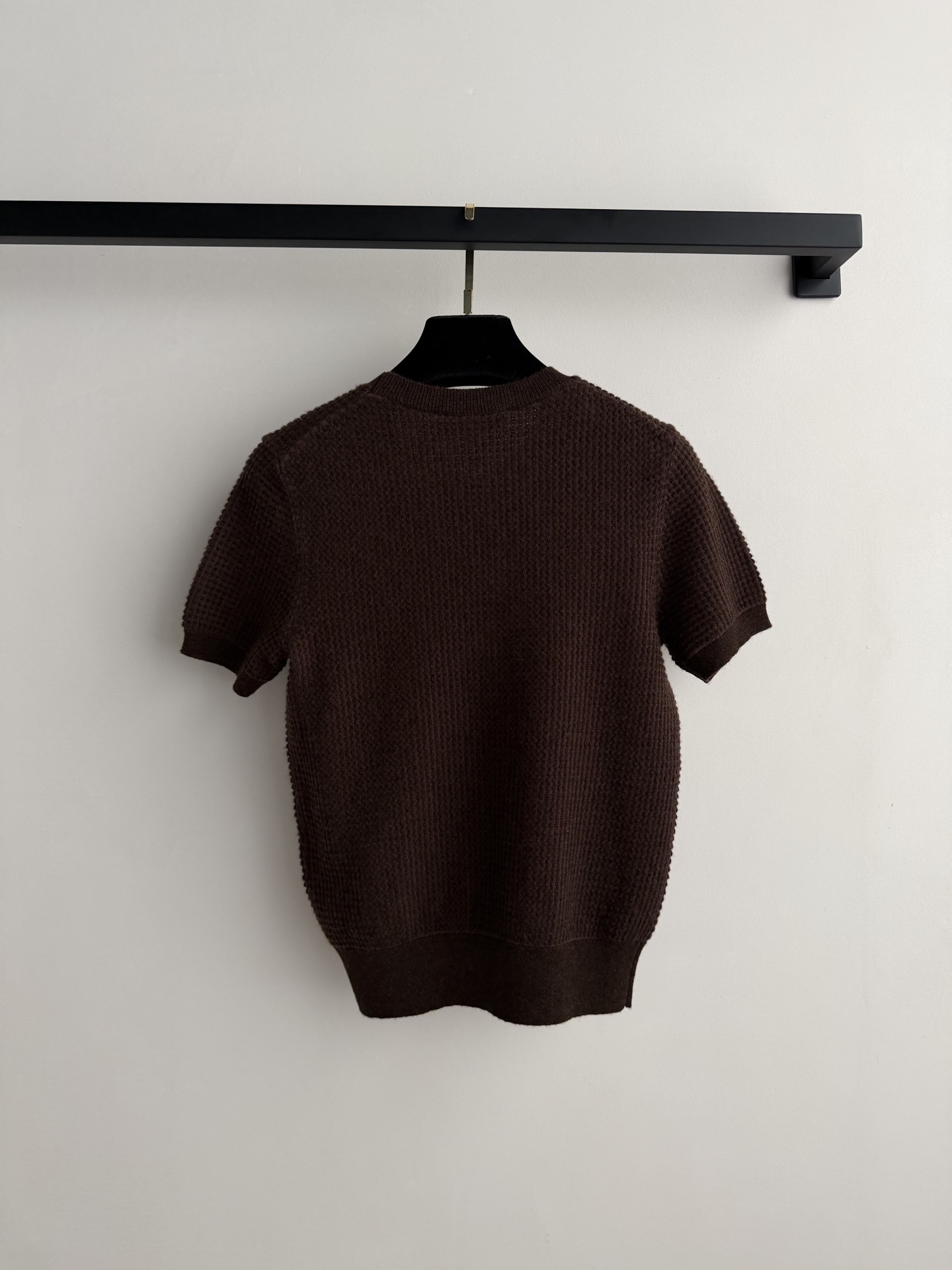 Loro Pian*🆕华夫格羊绒短袖，54%羊绒+46%棉混纺，触感柔软亲肤，保暖又透气。浅驼杂色低调高