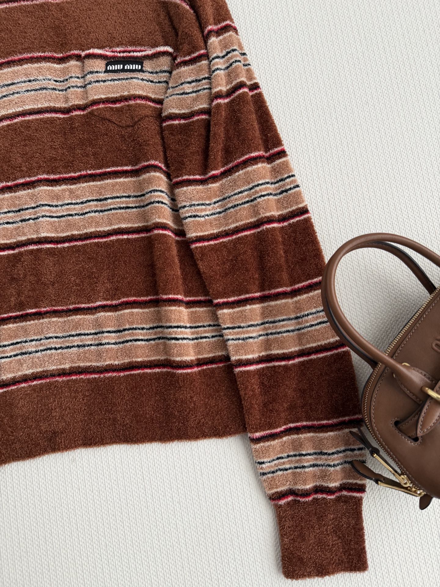 Miumi*🆕2026新品上架 条纹针织套头毛衣定制YB进口纱线织造，呈现明显毛巾肌理，还原品相，圆领宽