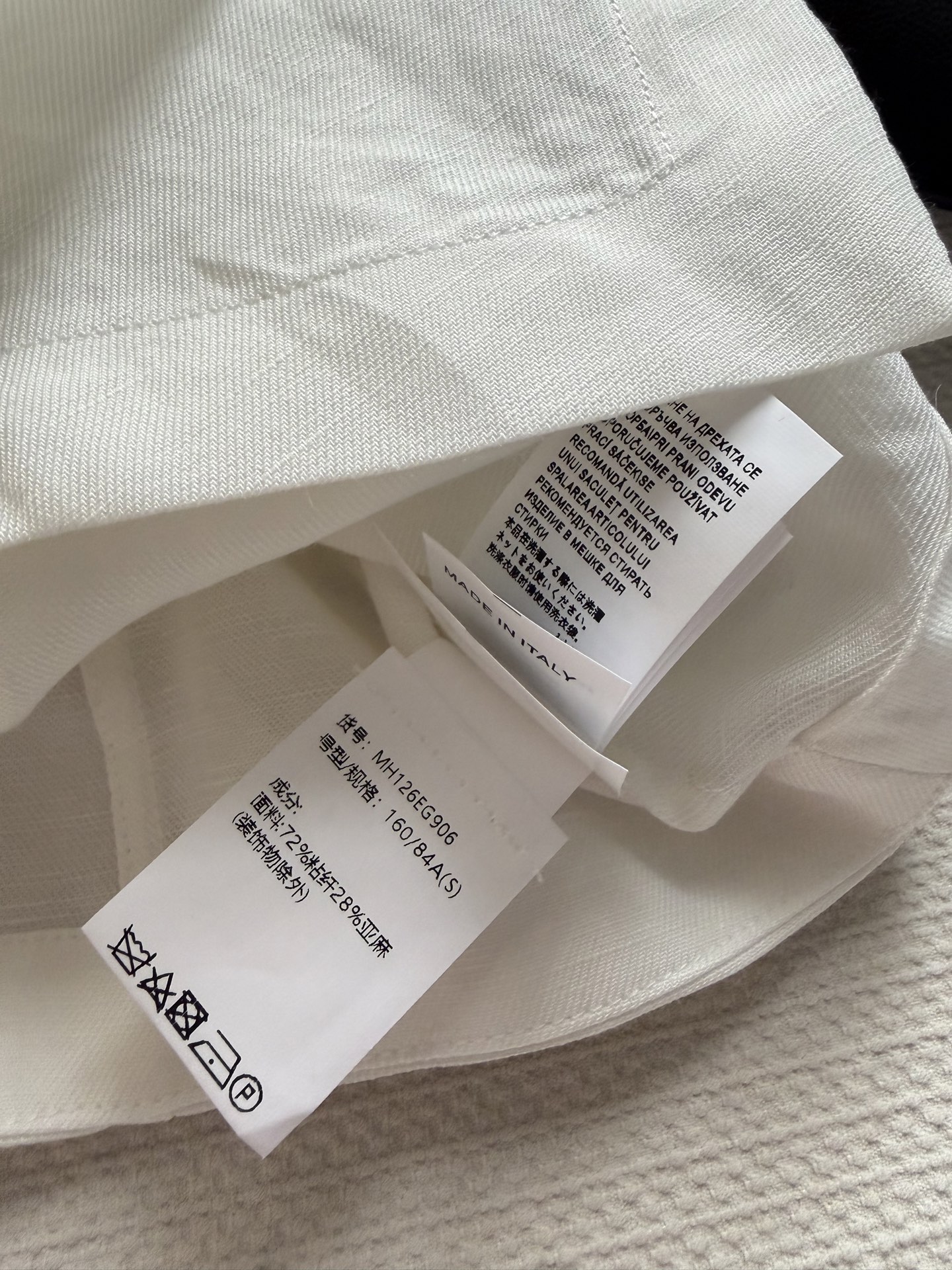 BrunelloCucinell*🆕26SS新款交叉无袖衬衫，采用亚麻混纺面料，柔软透气，夏天穿超舒服！