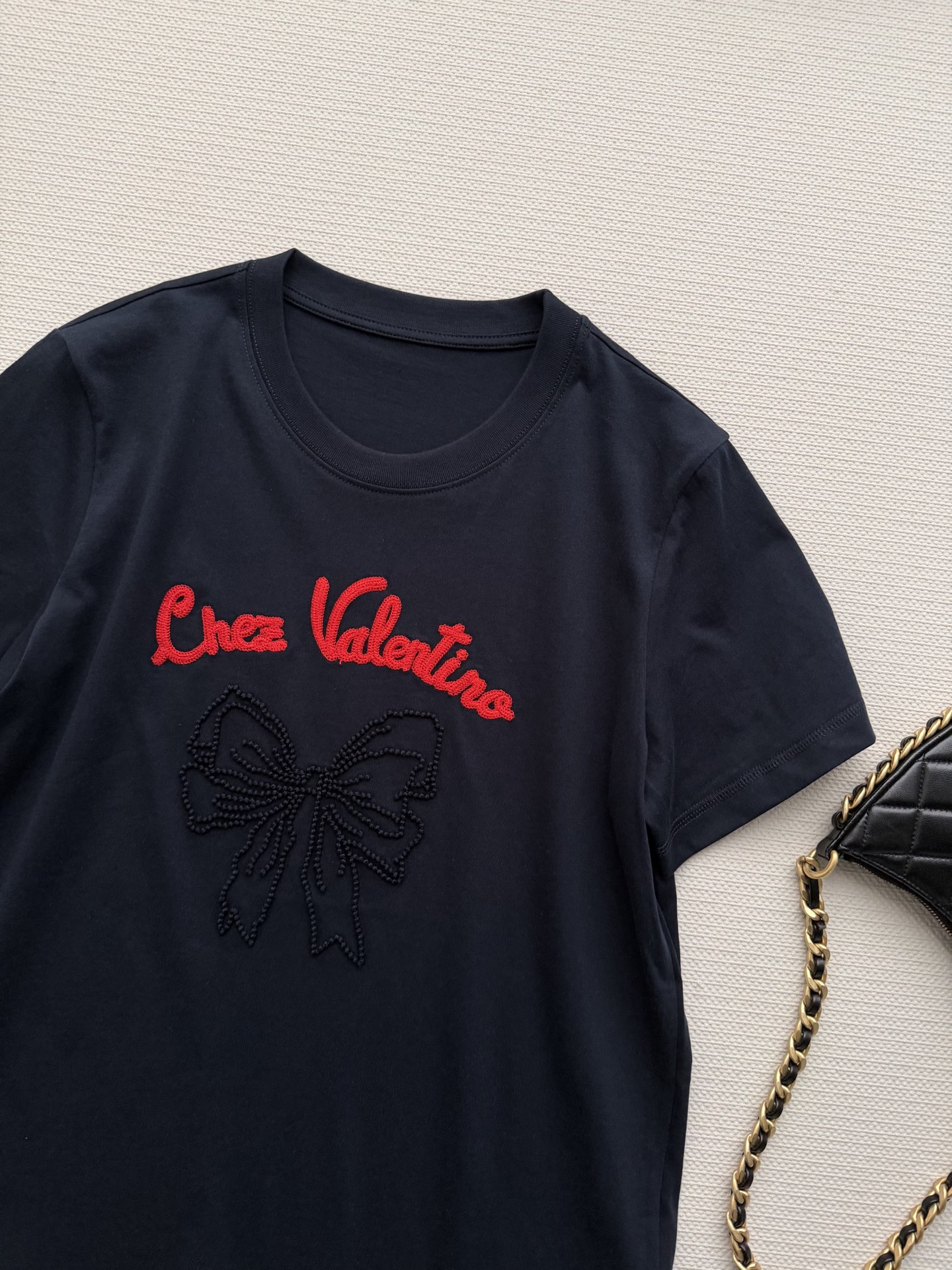 Valentin*🆕新款，26春夏新款短袖T恤，立体刺绣提花🎀ＳＭＬ.