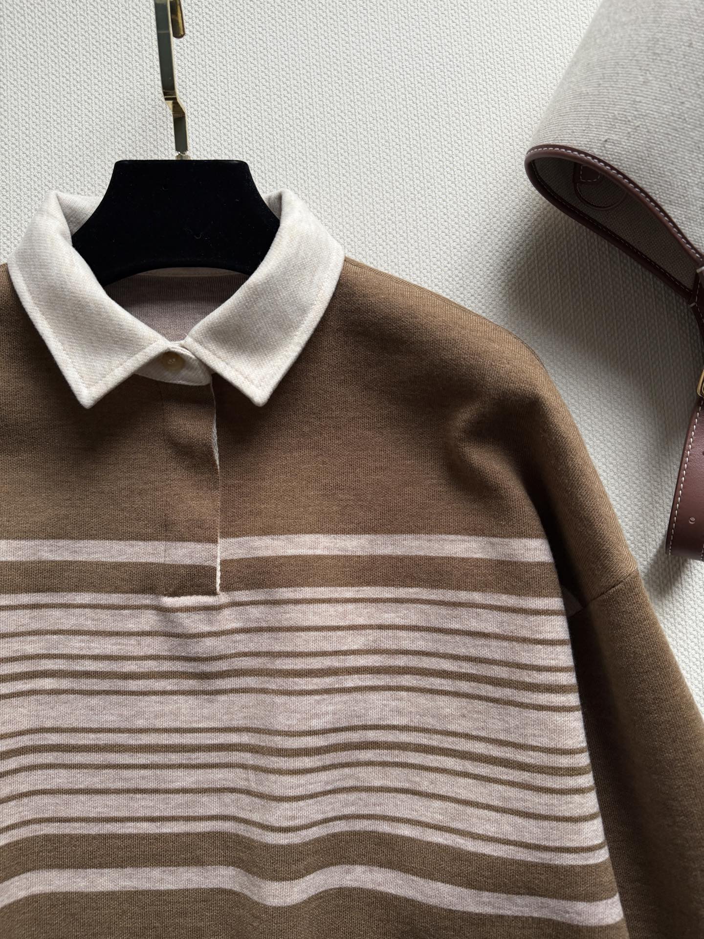 Loro Piana 🆕Winterdale Polo衫，采用双层羊毛+羊绒混纺，柔软又保暖，秋冬穿超舒