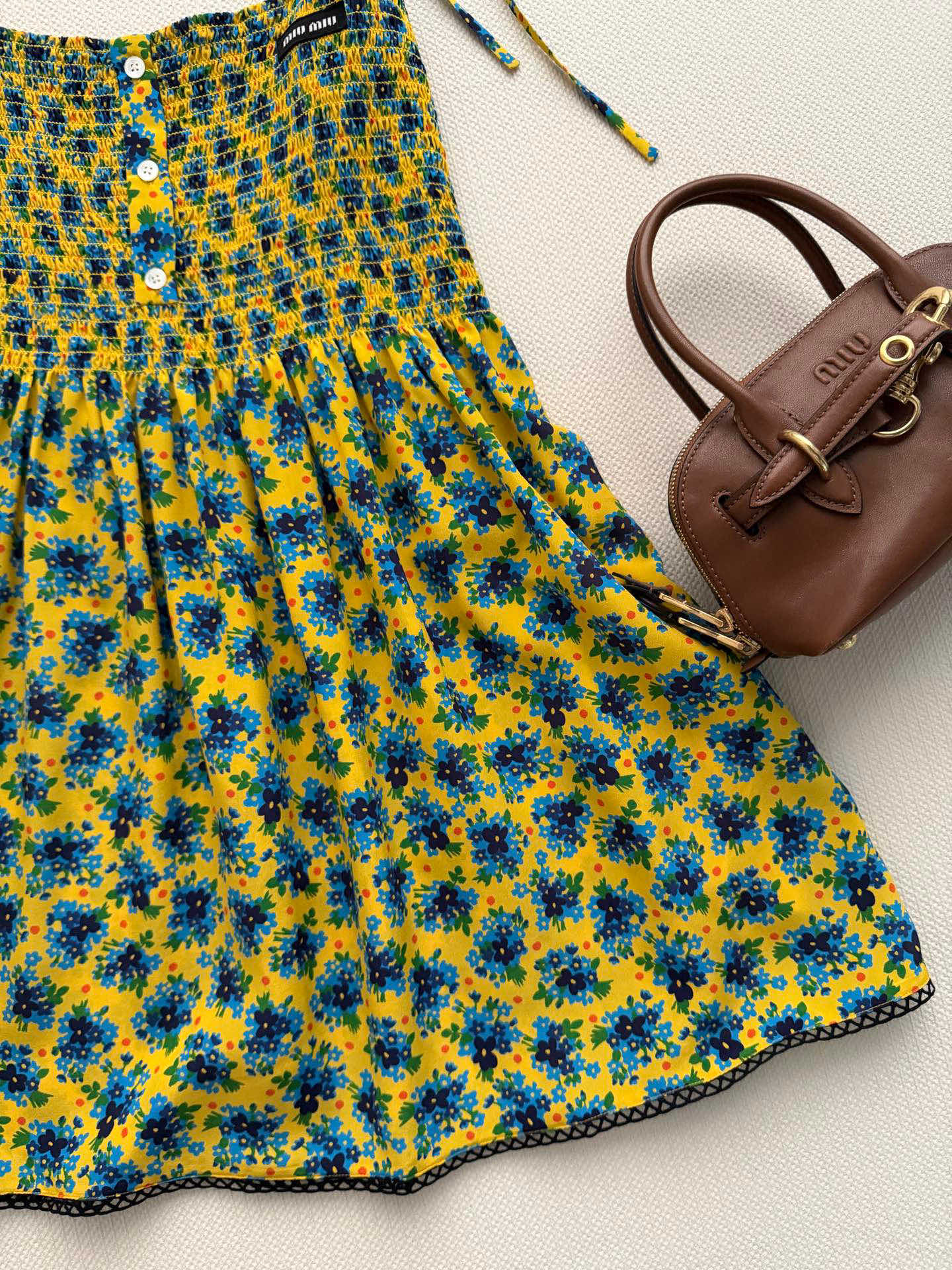 Miumi* 🆕26Ss春夏新款 向日葵黄碎花吊带真丝连衣裙丨⚠独家yb开发！顶级高版出品！元气向日葵黄