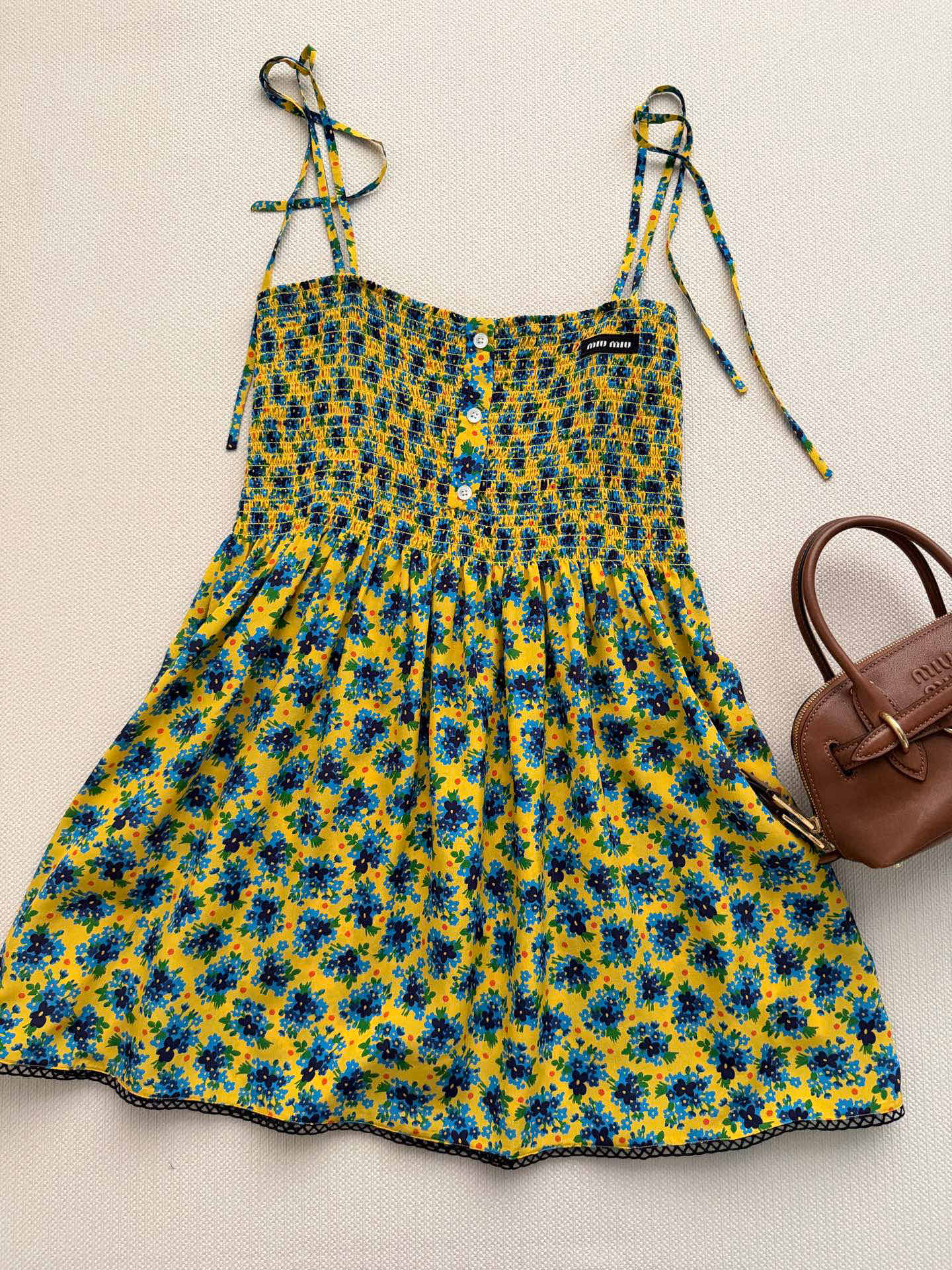 Miumi* 🆕26Ss春夏新款 向日葵黄碎花吊带真丝连衣裙丨⚠独家yb开发！顶级高版出品！元气向日葵黄