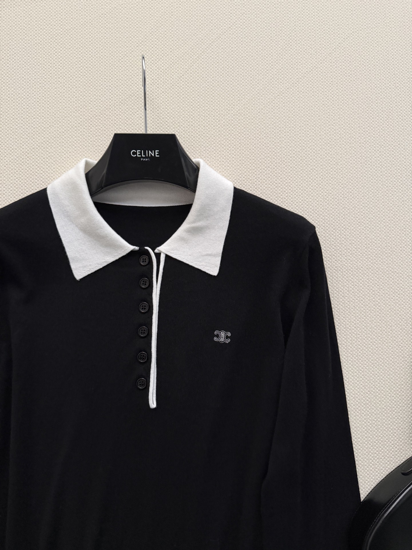 Celin*🆕2026早秋新款撞色Polo领针织衫 细腻羊毛混纺面料，软糯亲肤，上身轻盈无负担经典撞色P