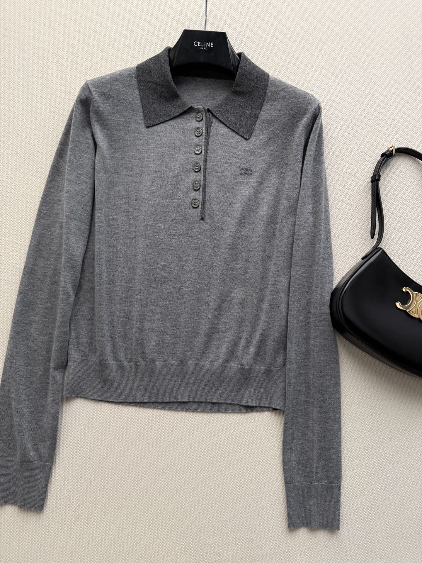 Celin*🆕2026早秋新款撞色Polo领针织衫 细腻羊毛混纺面料，软糯亲肤，上身轻盈无负担经典撞色P