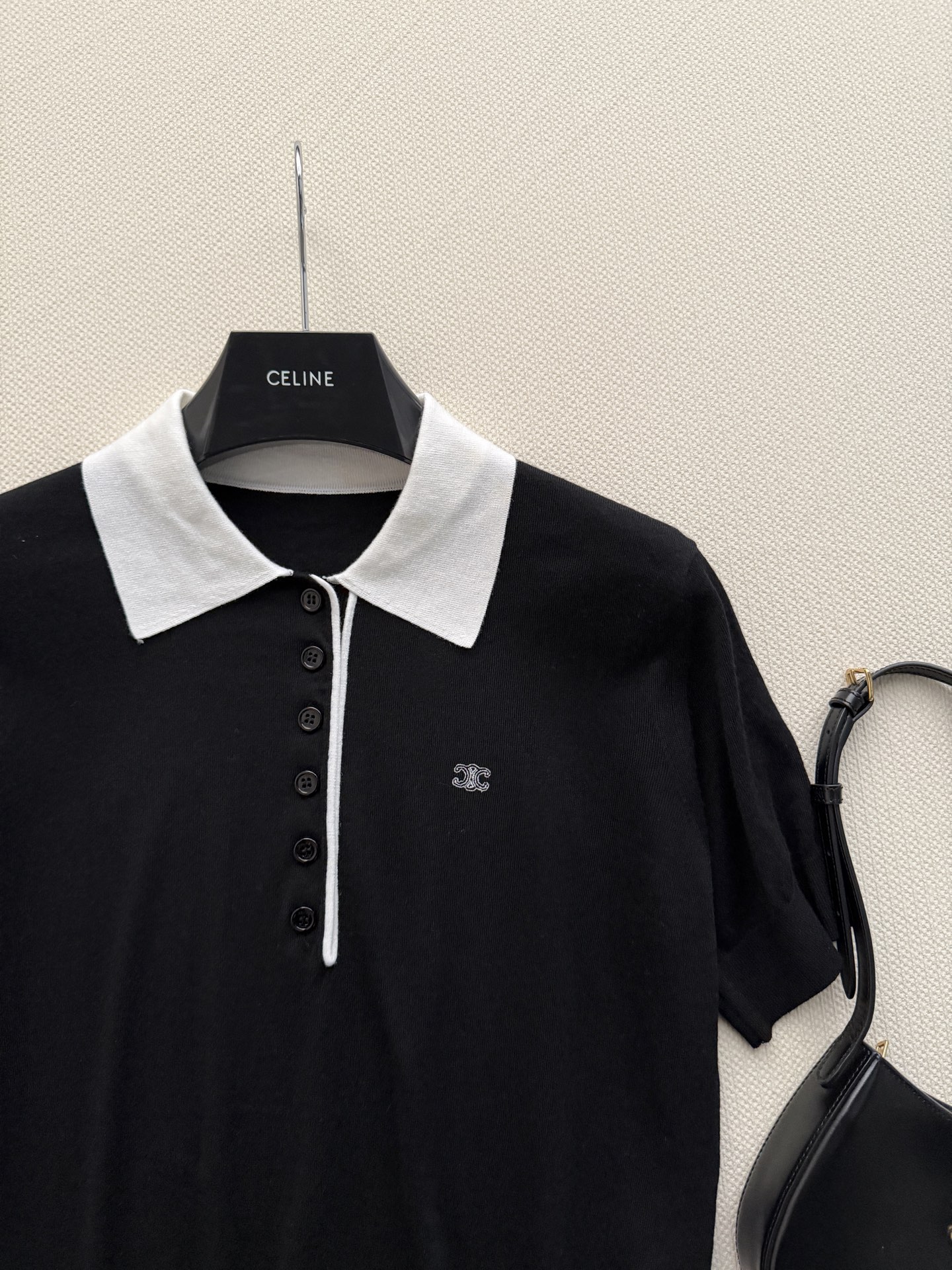 Celin*🆕2026早秋新款撞色Polo领针织衫 细腻羊毛混纺面料，软糯亲肤，上身轻盈无负担经典撞色P