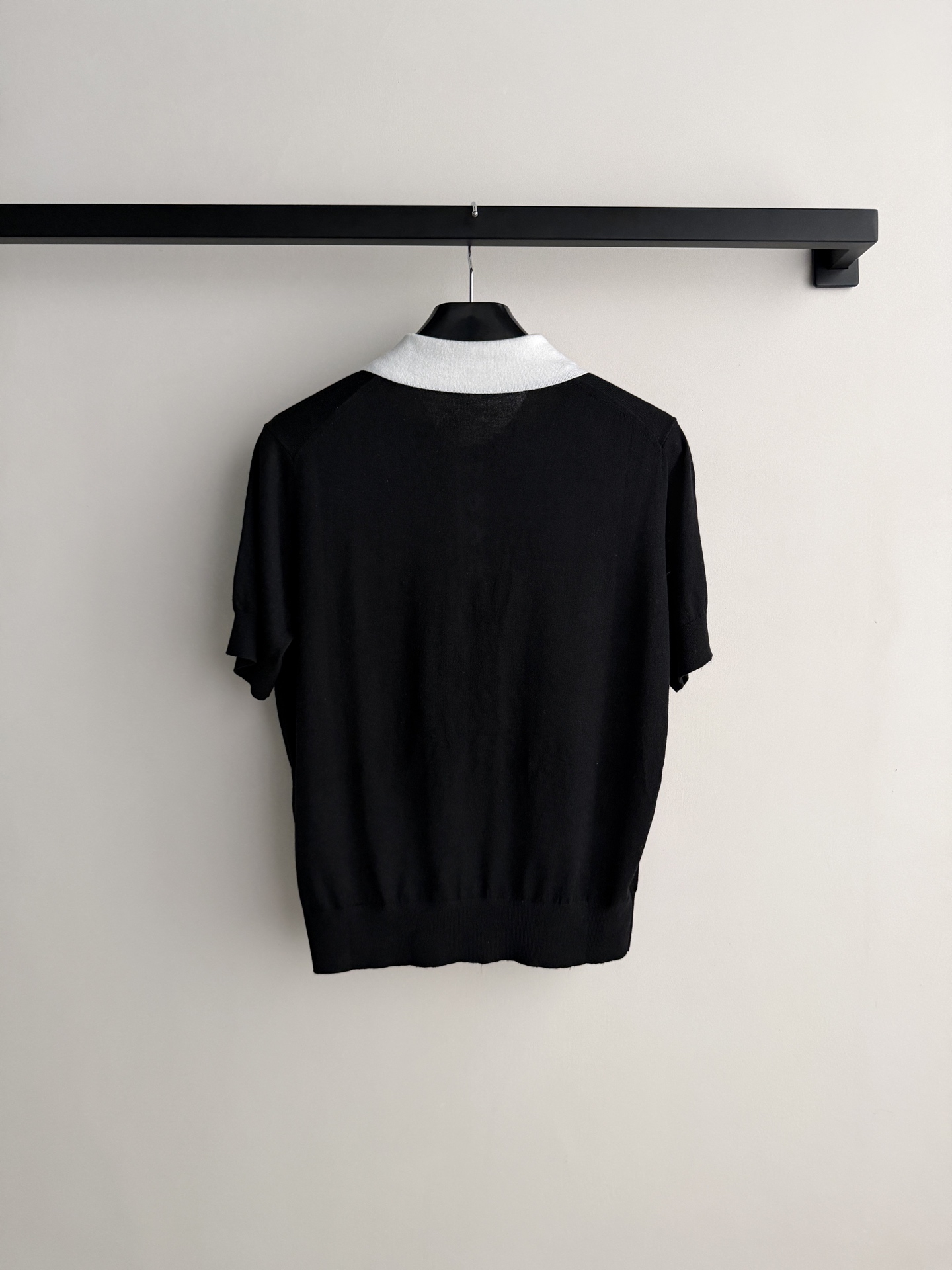 Celin*🆕2026早秋新款撞色Polo领针织衫 细腻羊毛混纺面料，软糯亲肤，上身轻盈无负担经典撞色P