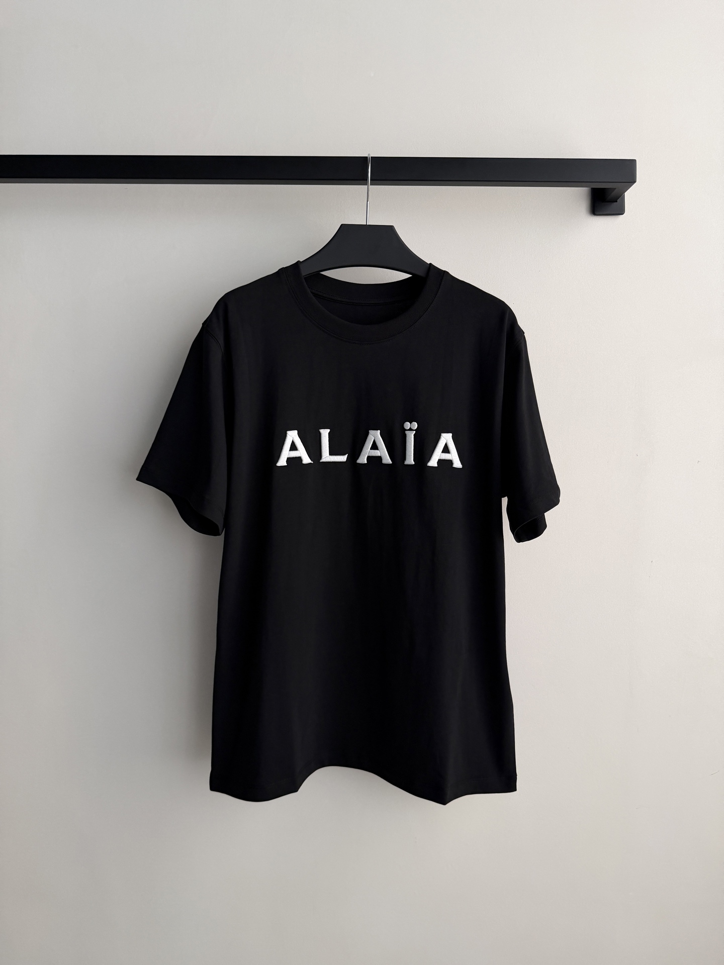 小众设计师品牌🆕休闲短袖T恤，日常chill穿搭～ＳＭＬ.