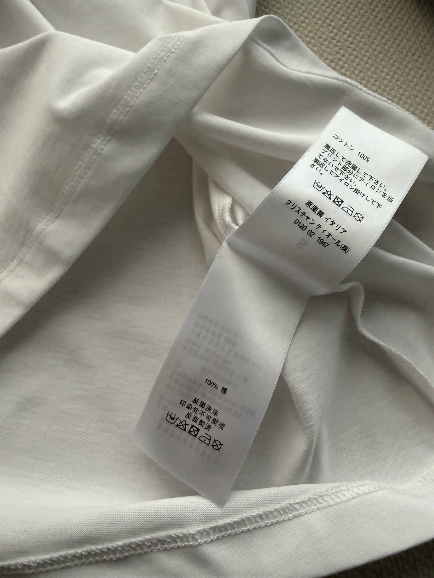 小众设计师品牌🆕休闲短袖T恤，日常chill穿搭～ＳＭＬ.