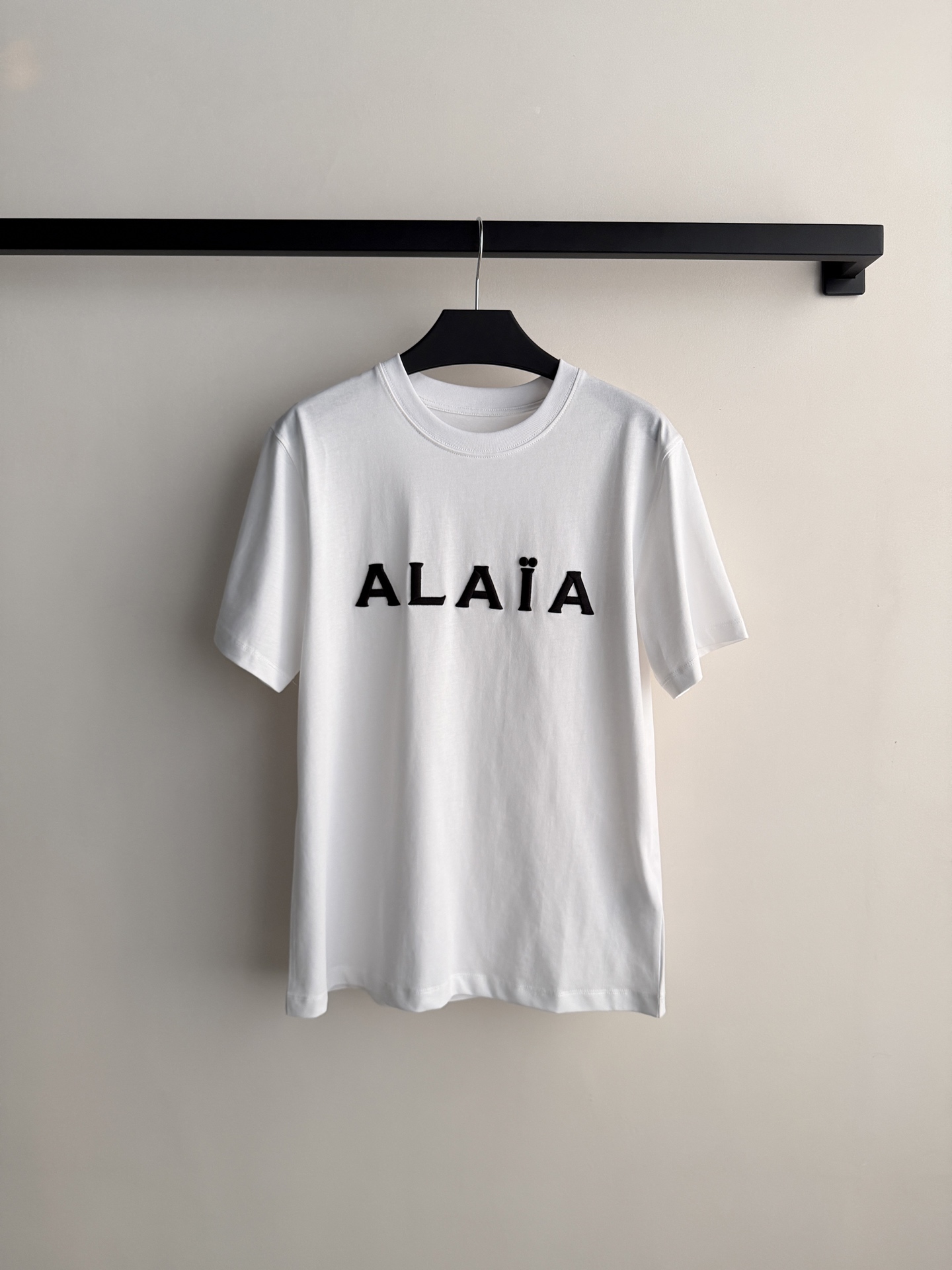 小众设计师品牌🆕休闲短袖T恤，日常chill穿搭～ＳＭＬ.