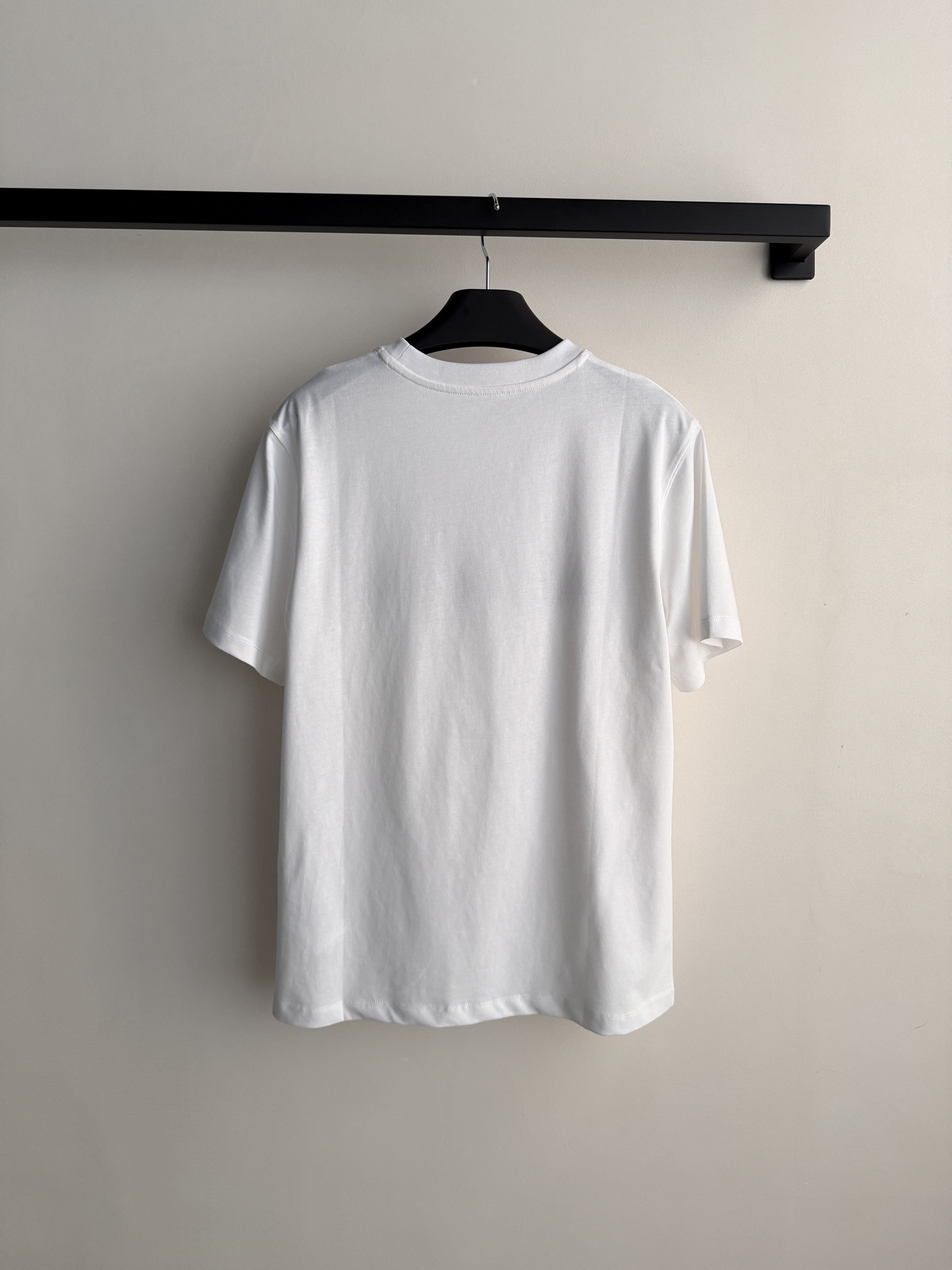 小众设计师品牌🆕休闲短袖T恤，日常chill穿搭～ＳＭＬ.