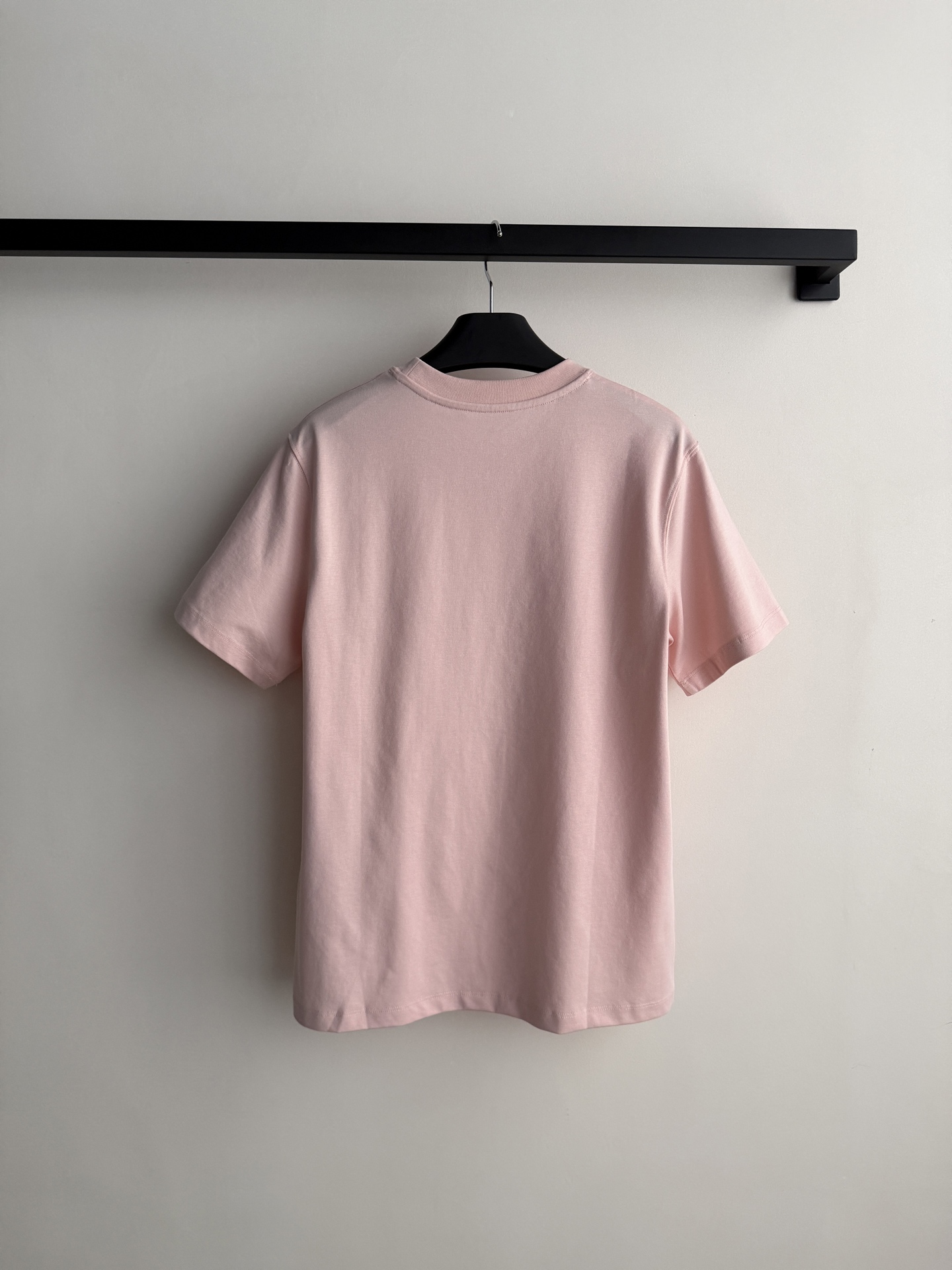 小众设计师品牌🆕休闲短袖T恤，日常chill穿搭～ＳＭＬ.