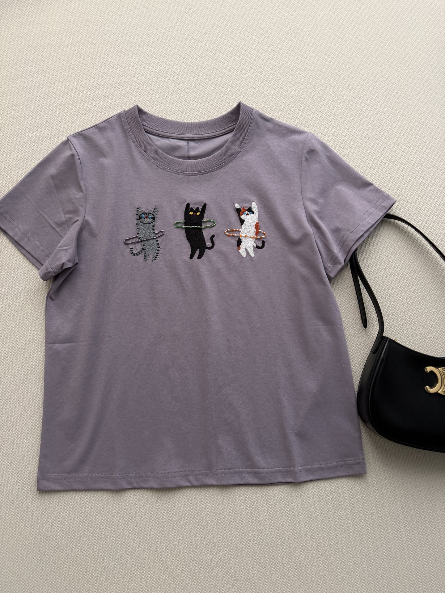 小众设计师品牌🆕超可爱的猫咪图案，玩呼啦圈的🐱ＳＭＬ.