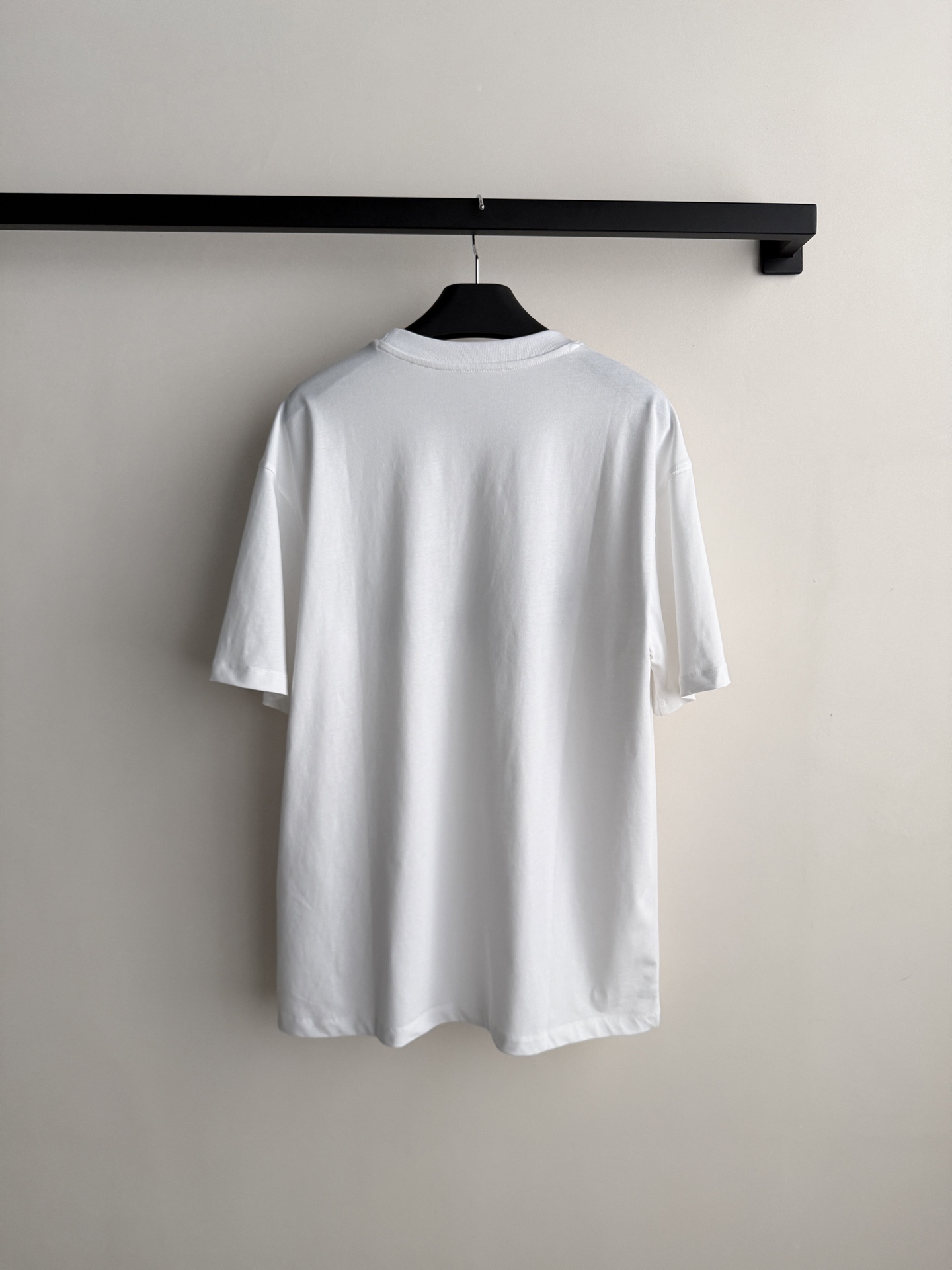 ThomBrown*🆕新款，腊肠狗短袖T恤，立体钩花设计ＳＭＬ.