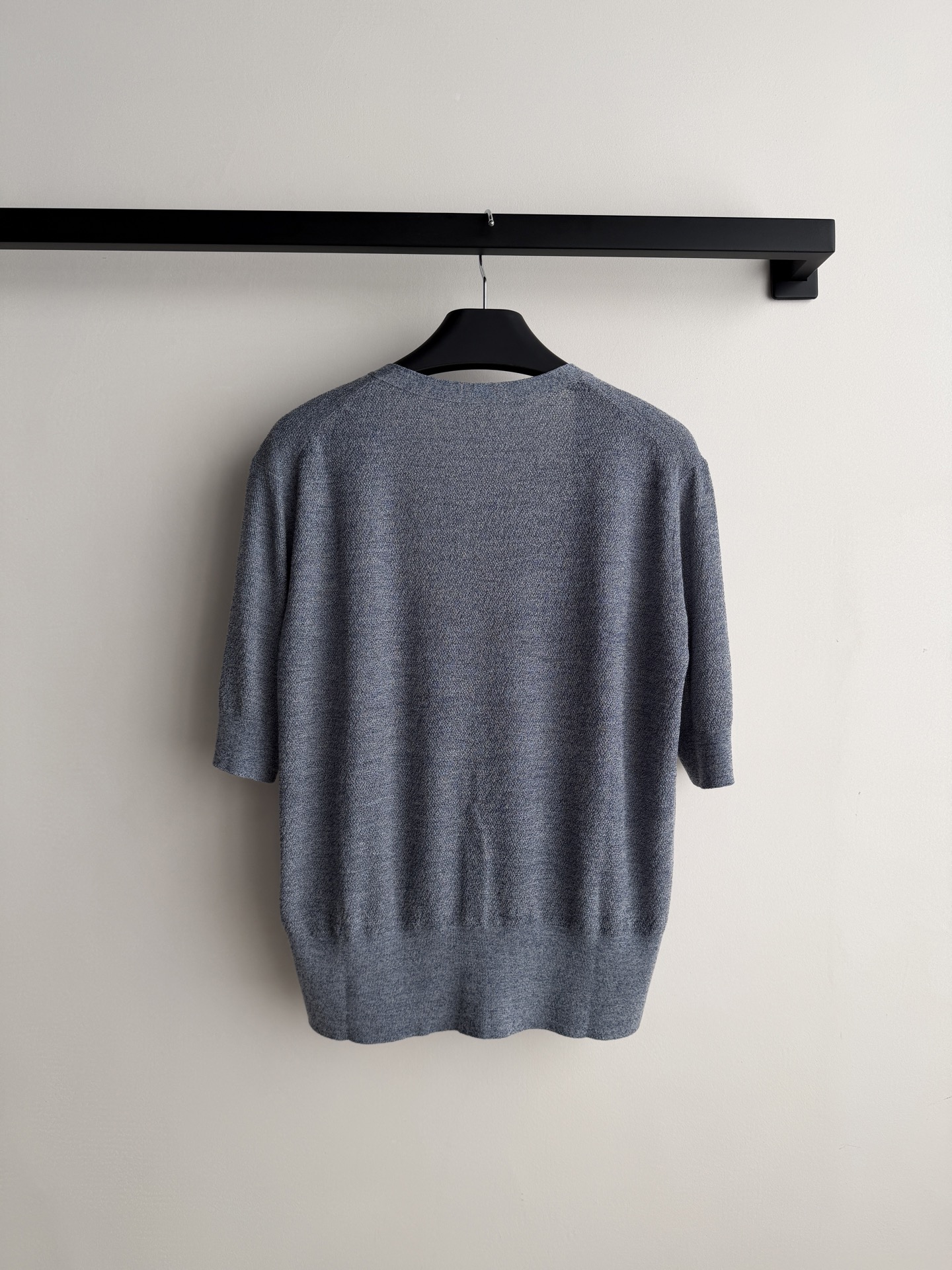 LoroPiana🆕26新品采用原版一比一订纺纱线，72支精纺高支，超细的高档羊毛纱线，属于是非常特殊的