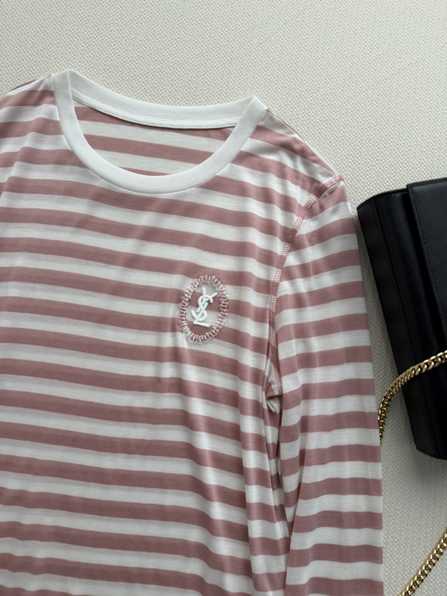 SaintLauren*🆕新款，夏日空调房必备，天丝面料，清爽舒适2⃣️色ＳＭＬ.