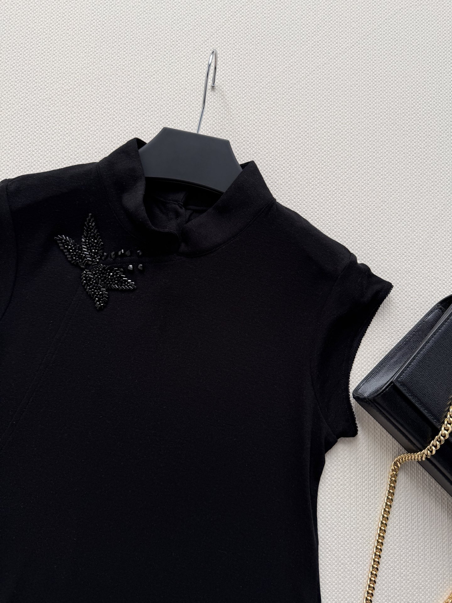 小众新款🆕国风美短袖，天丝面料超舒服哦2⃣️色ＳＭＬ.